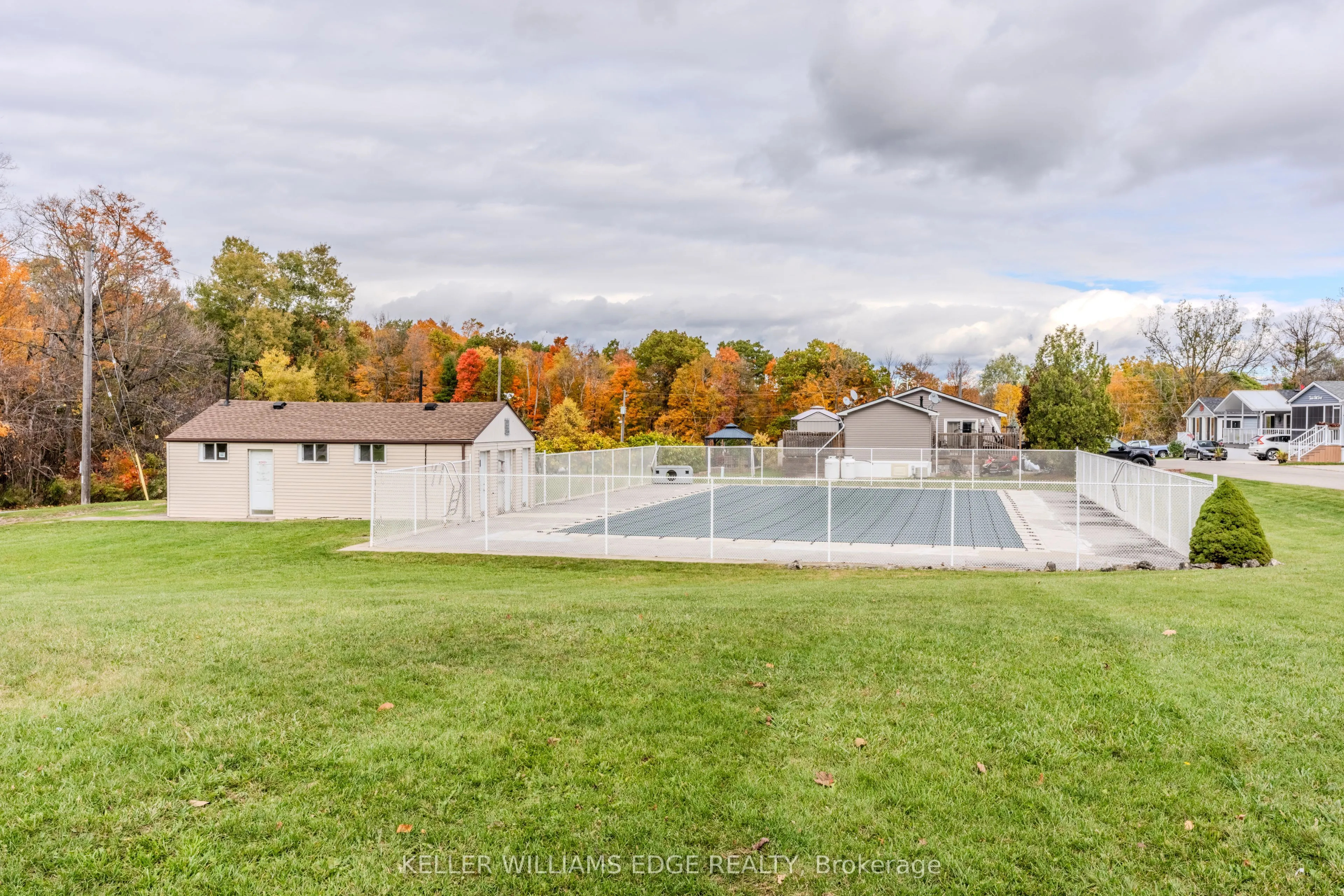 4449 Milburough Line, #4 Tamarack