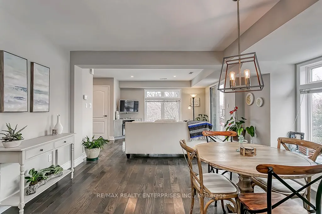 2386 Munn's Avenue E, #E