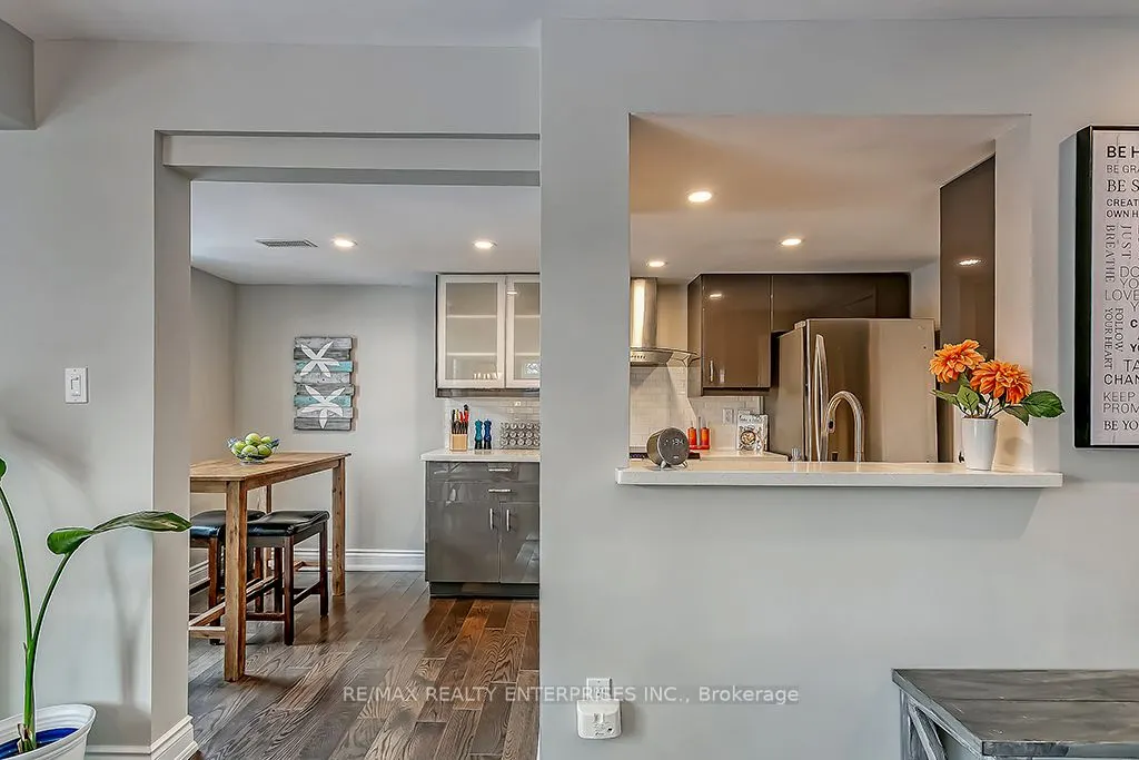 2386 Munn's Avenue E, #E