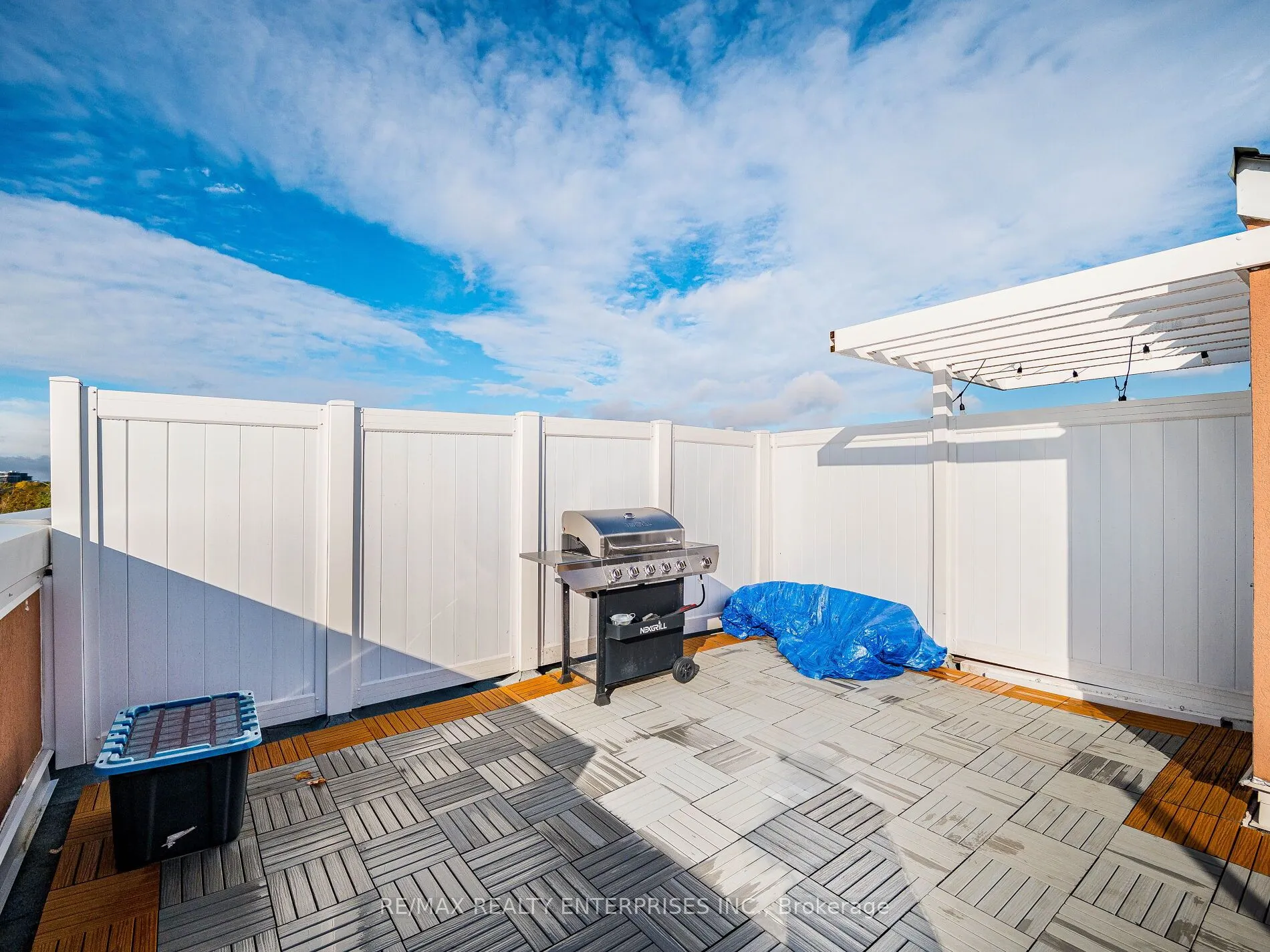 2386 Munn's Avenue E, #E