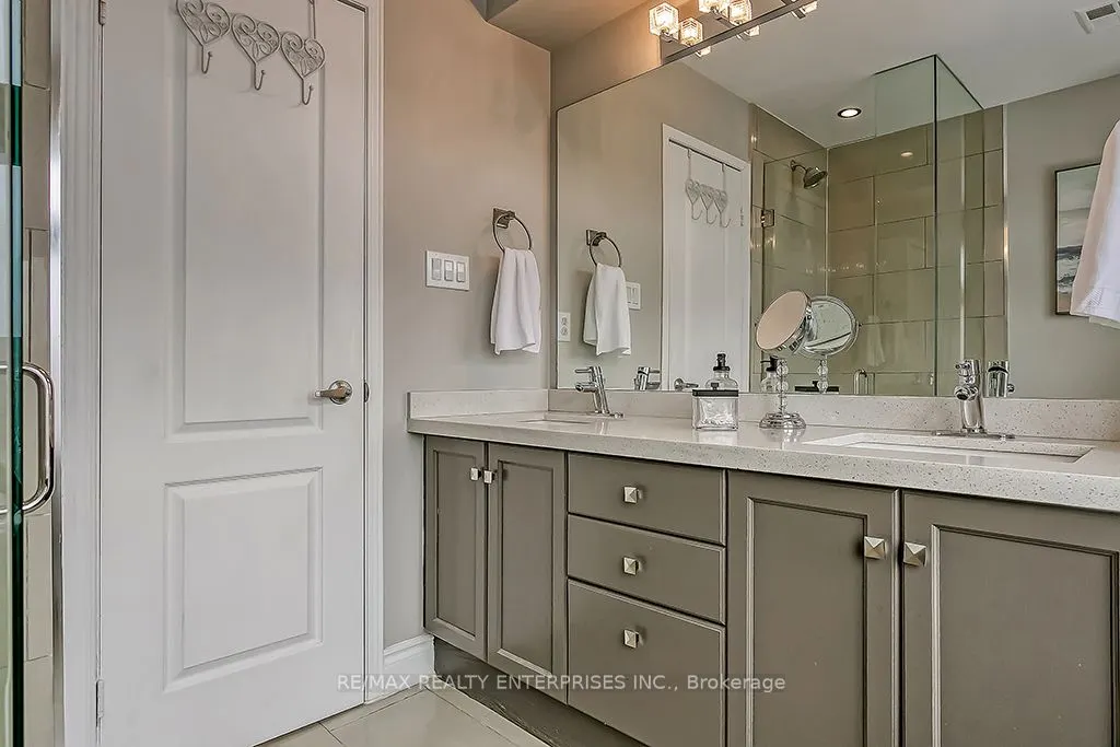 2386 Munn's Avenue E, #E