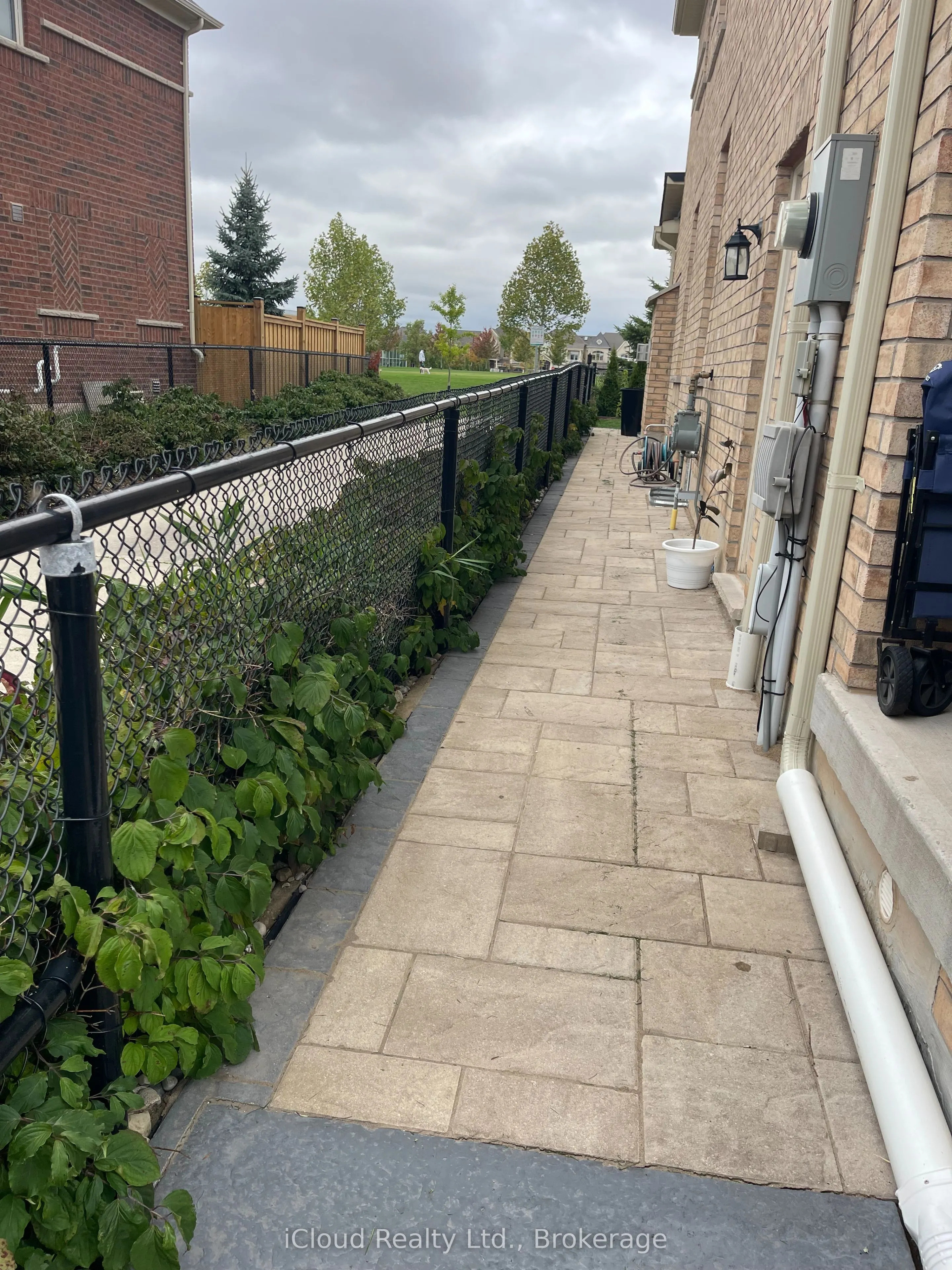 109 Kaitting Trail S, #Basement