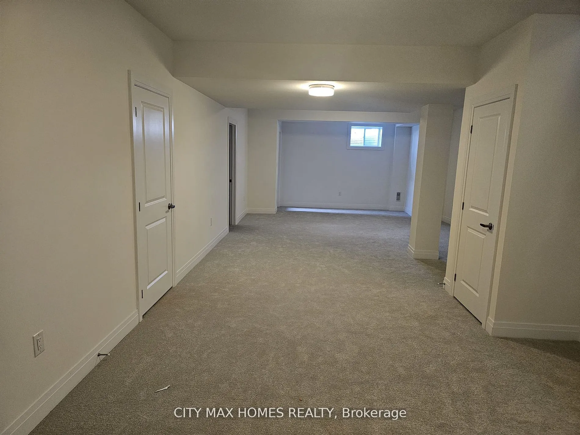 3240 Mariner Passage