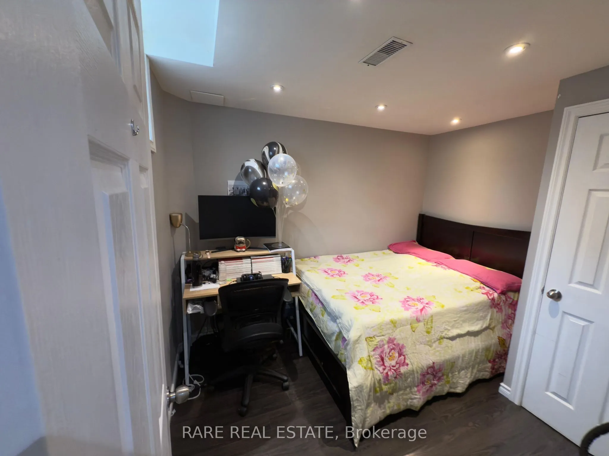 61 Aspermont Crescent, #Basement