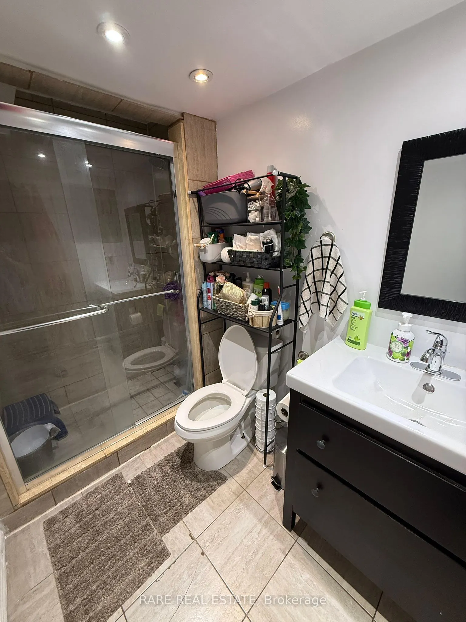 61 Aspermont Crescent, #Basement