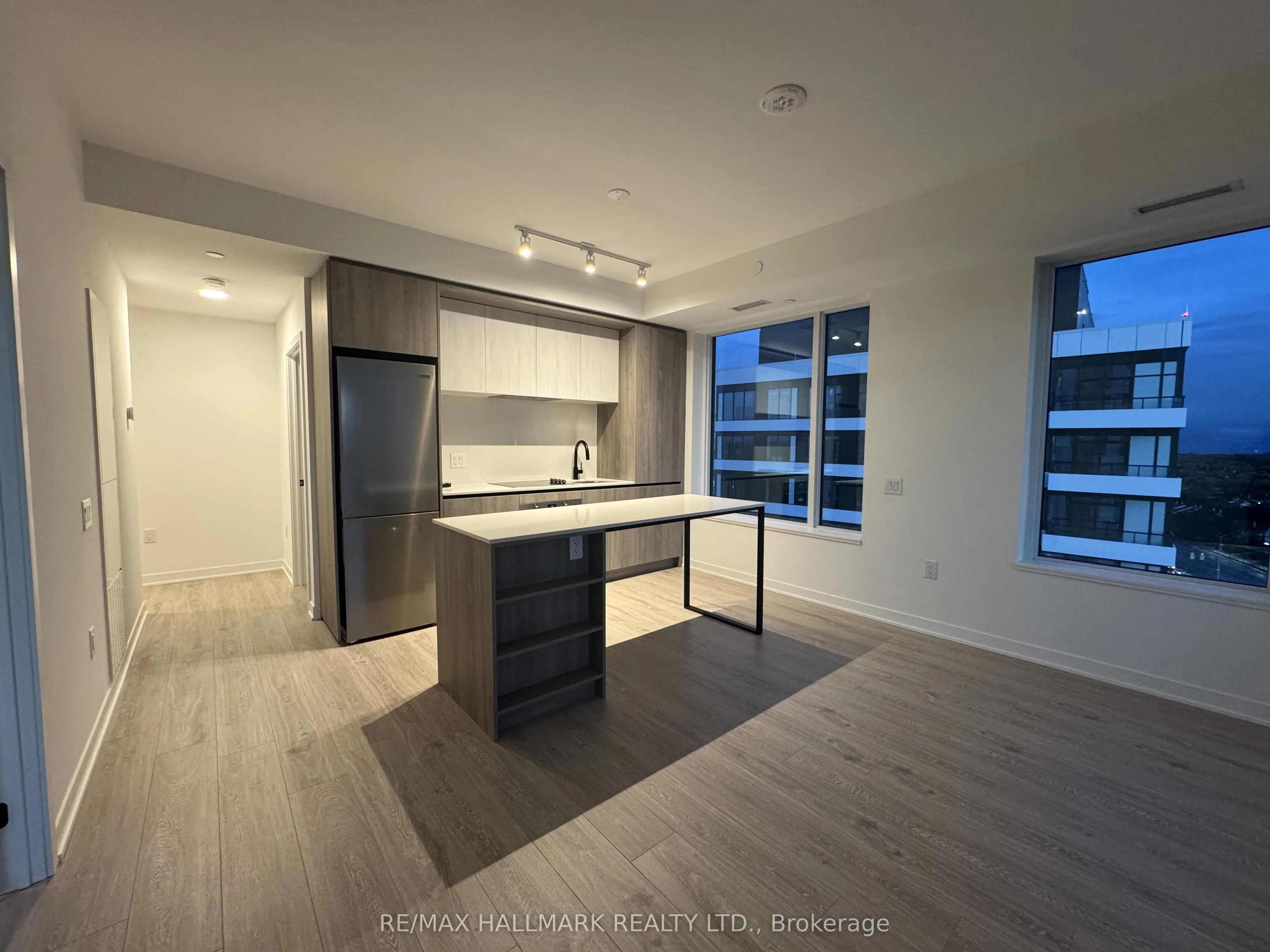 2495 Eglinton Avenue W, #1404