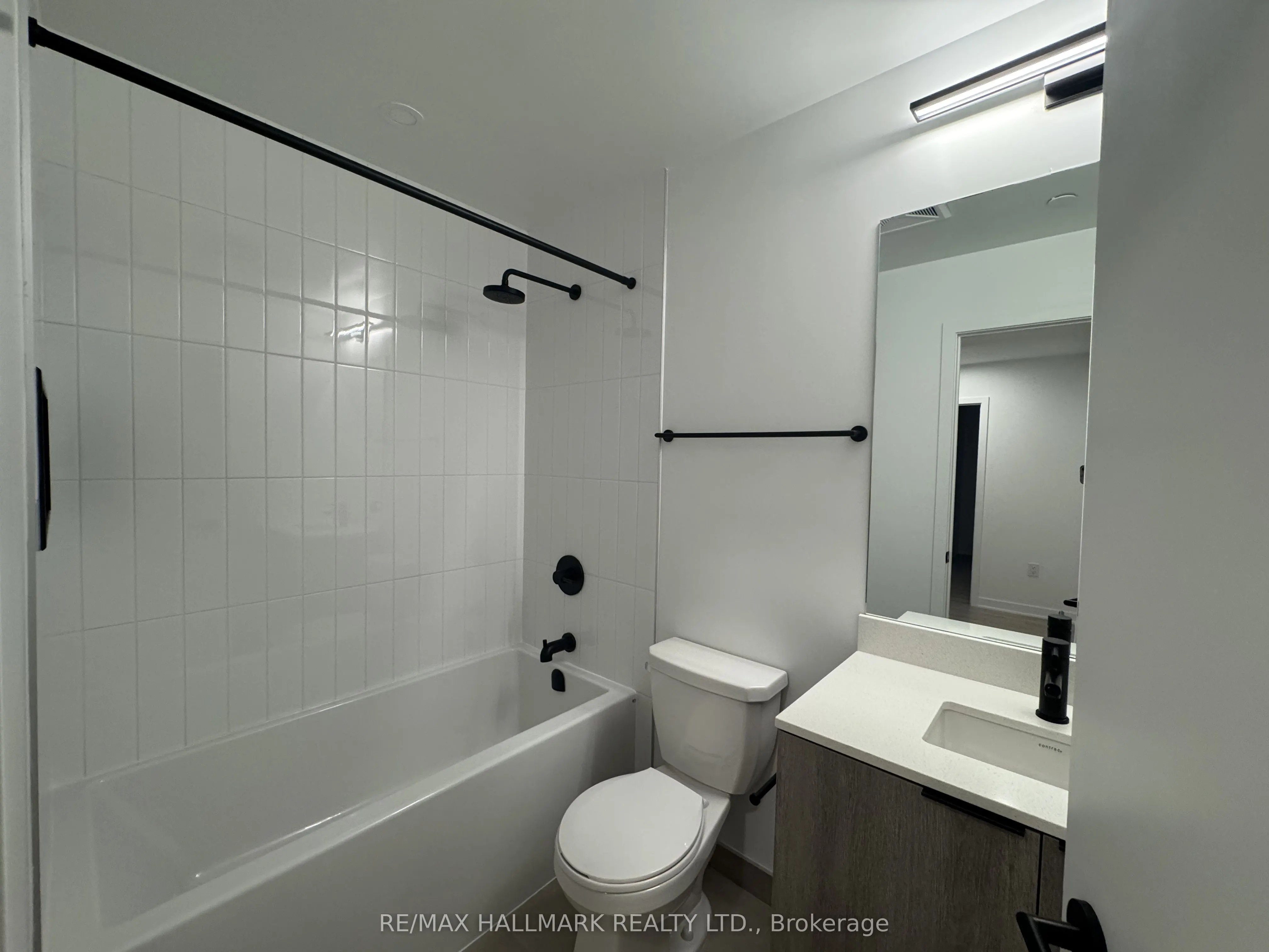 2495 Eglinton Avenue W, #1404