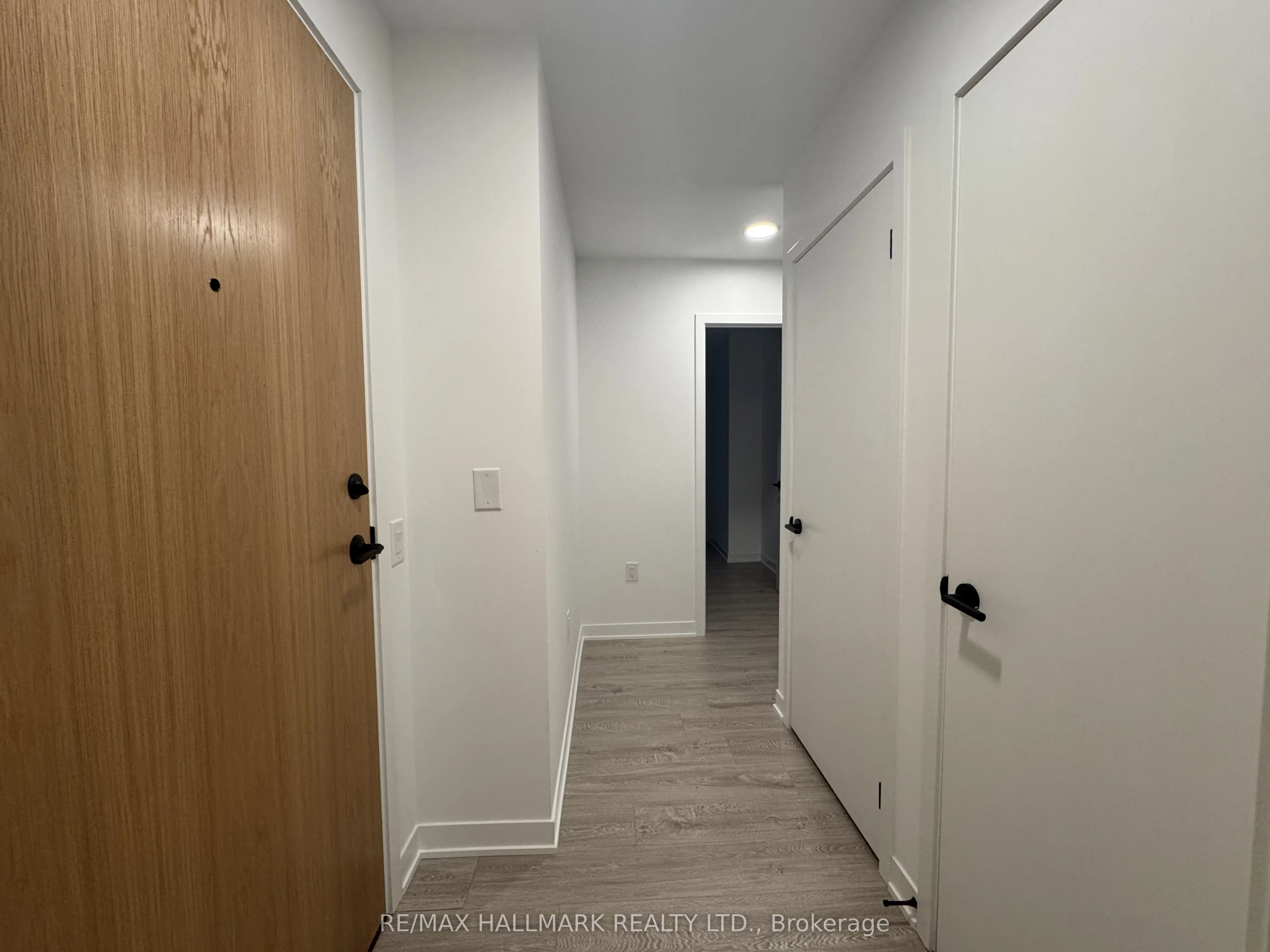 2495 Eglinton Avenue W, #1404