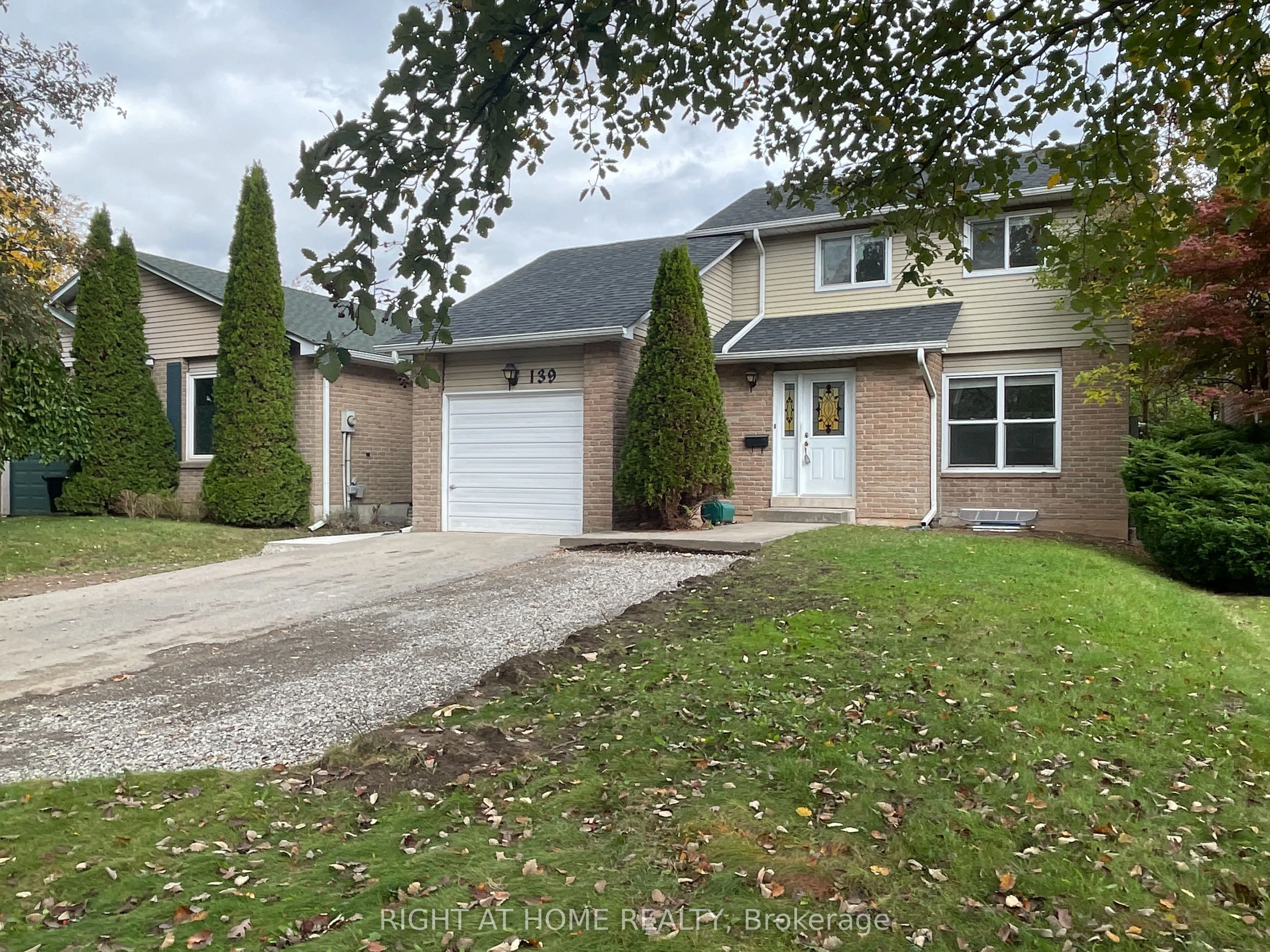 139 Riverview Street, #Upper Unit