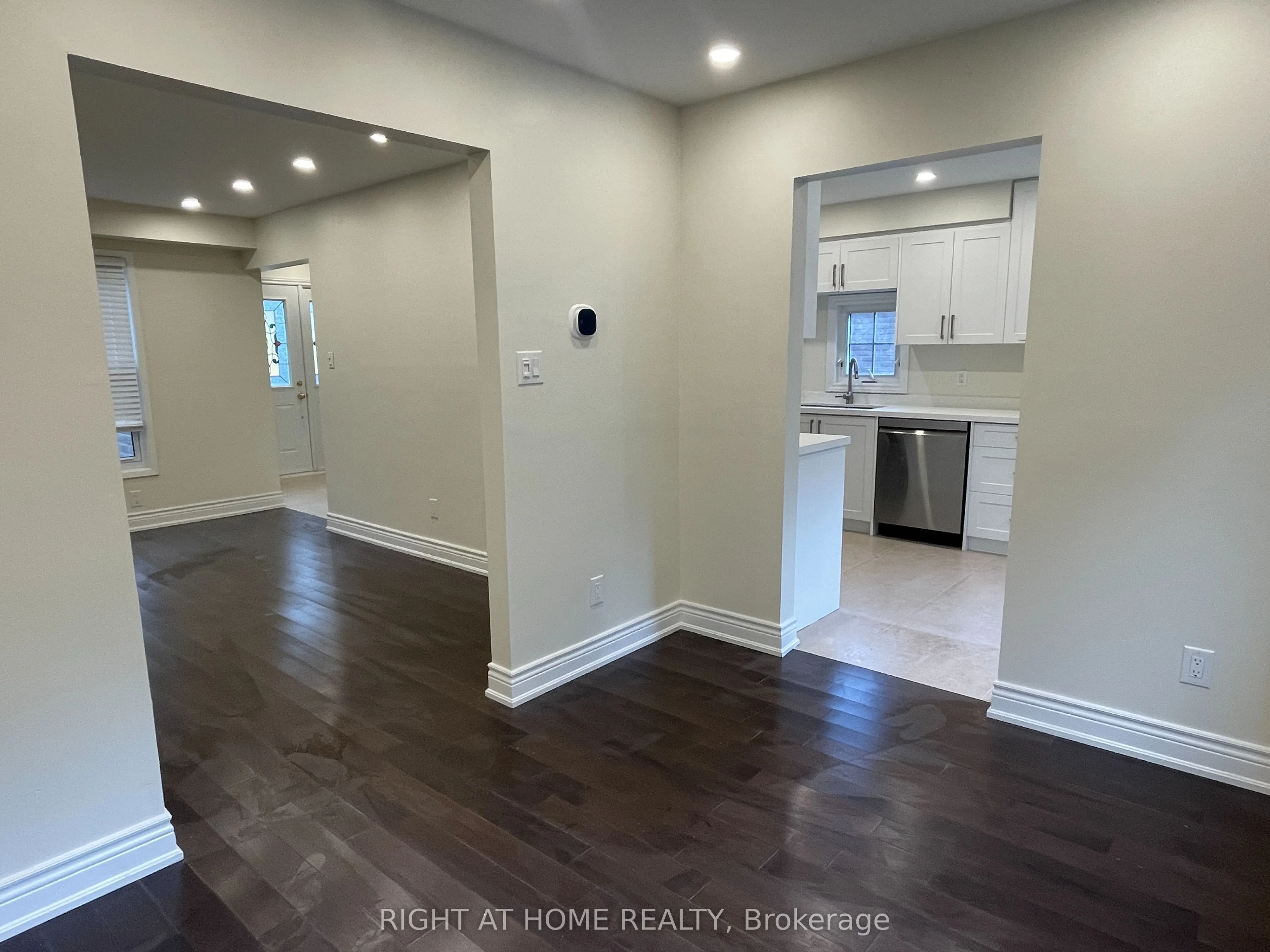 139 Riverview Street, #Upper Unit