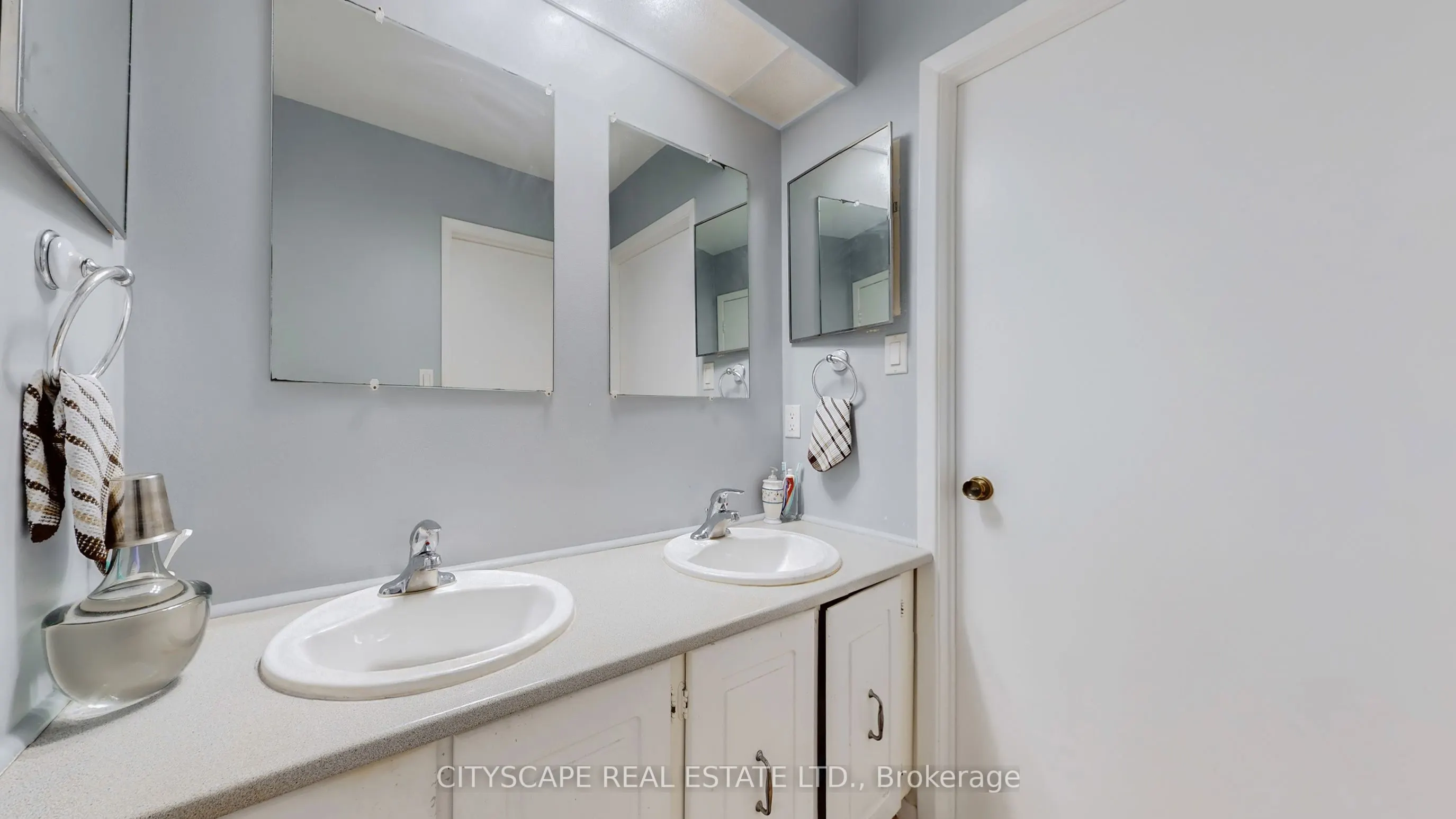 2701 Aquitaine Avenue, #6