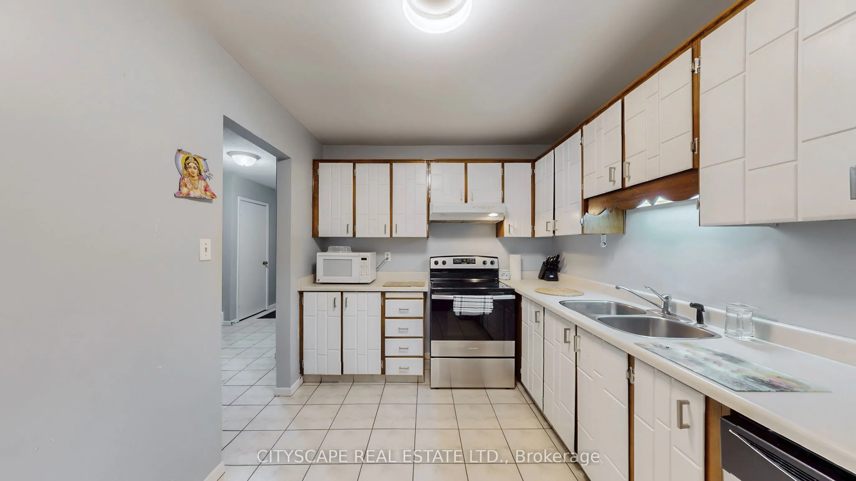 2701 Aquitaine Avenue, #6