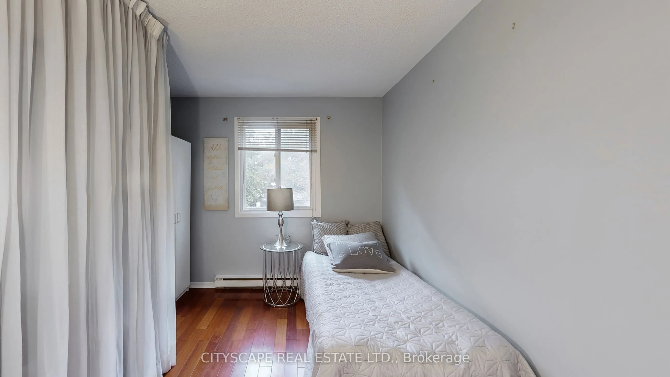 2701 Aquitaine Avenue, #6