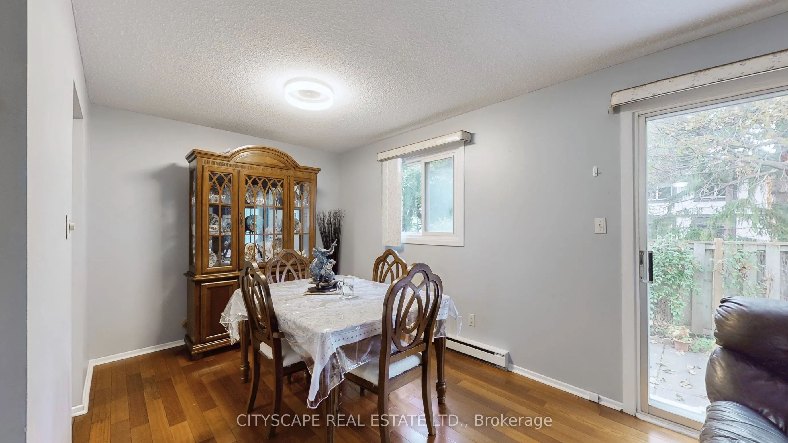 2701 Aquitaine Avenue, #6