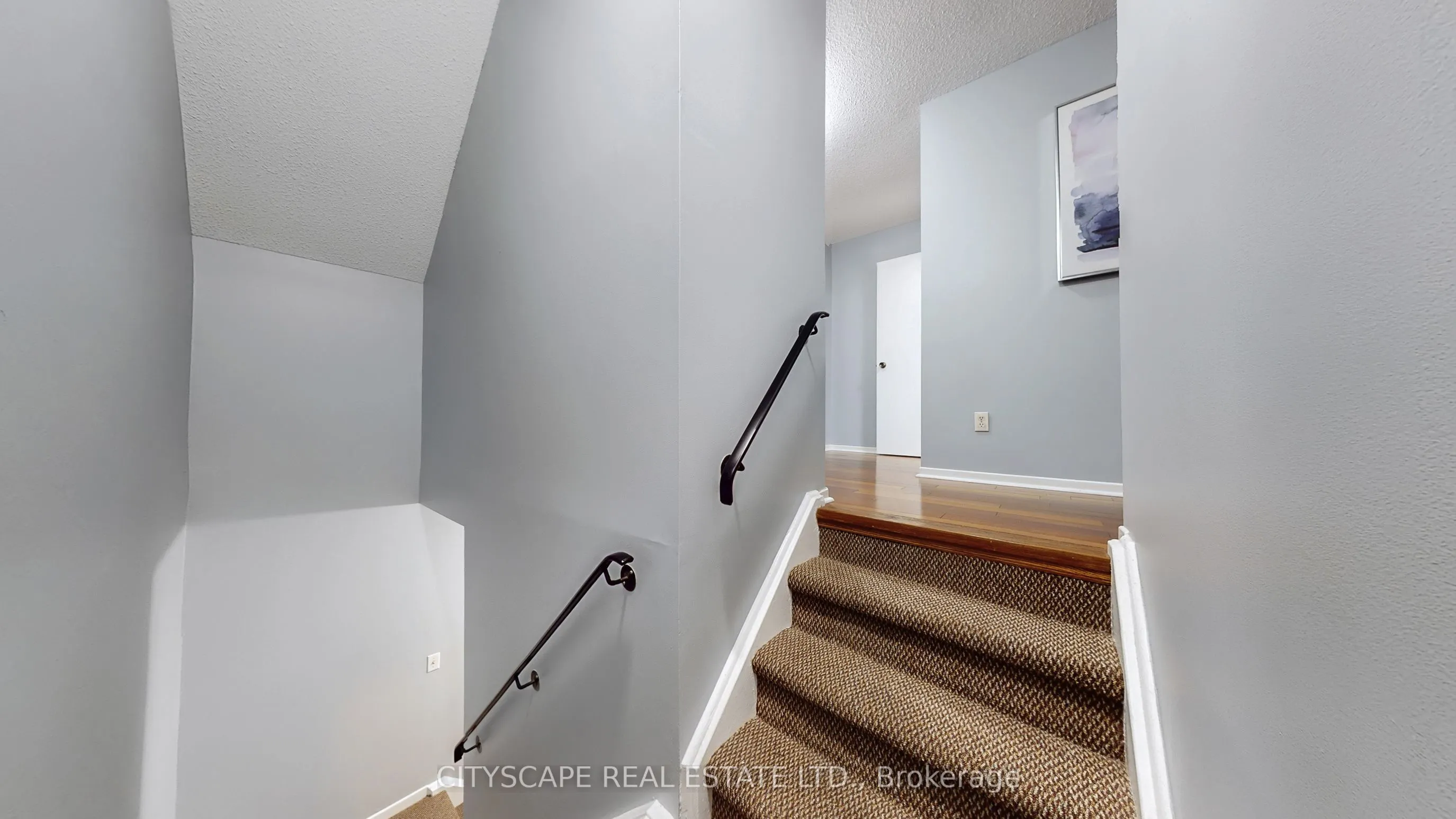 2701 Aquitaine Avenue, #6