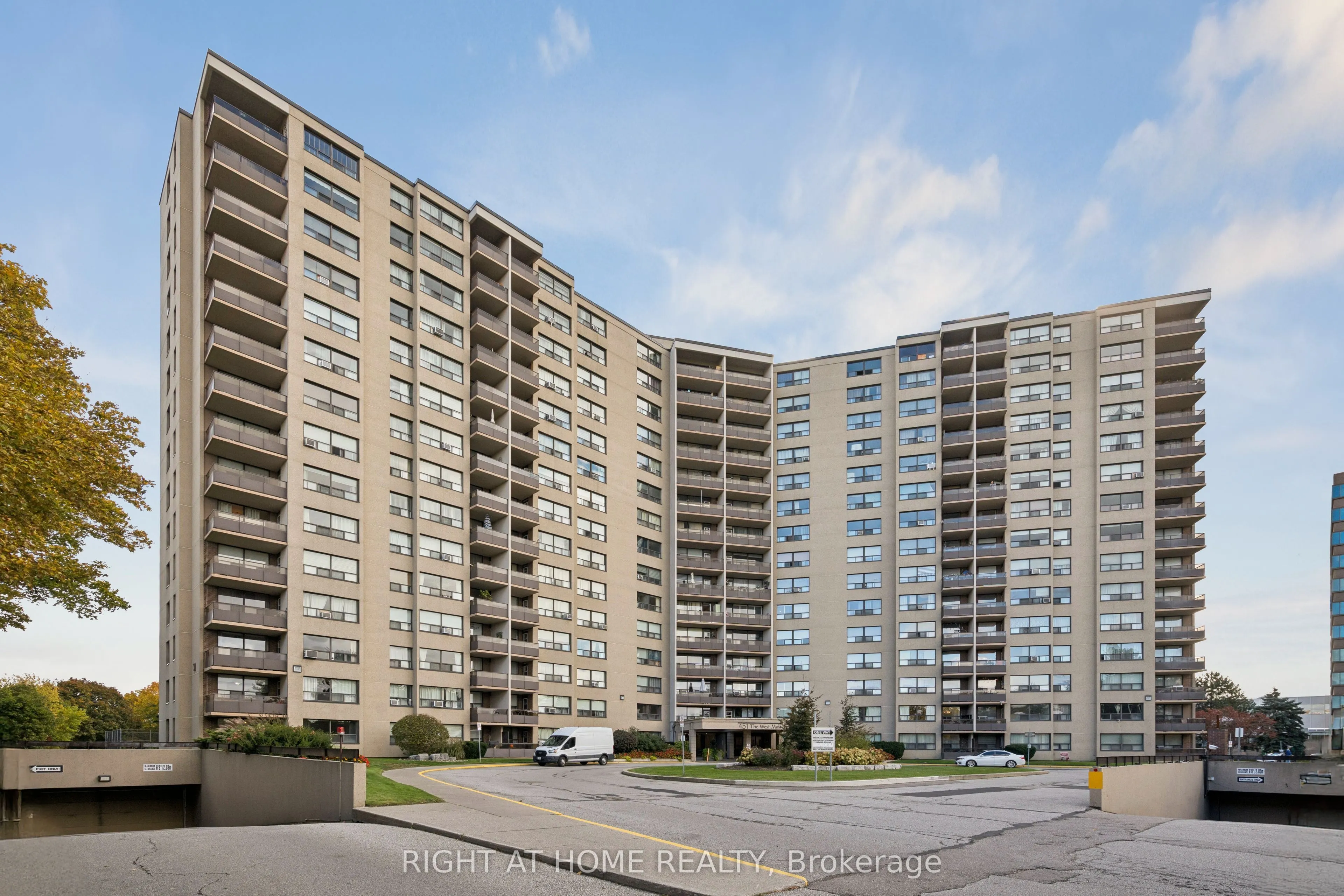 451 The West Mall, #1120