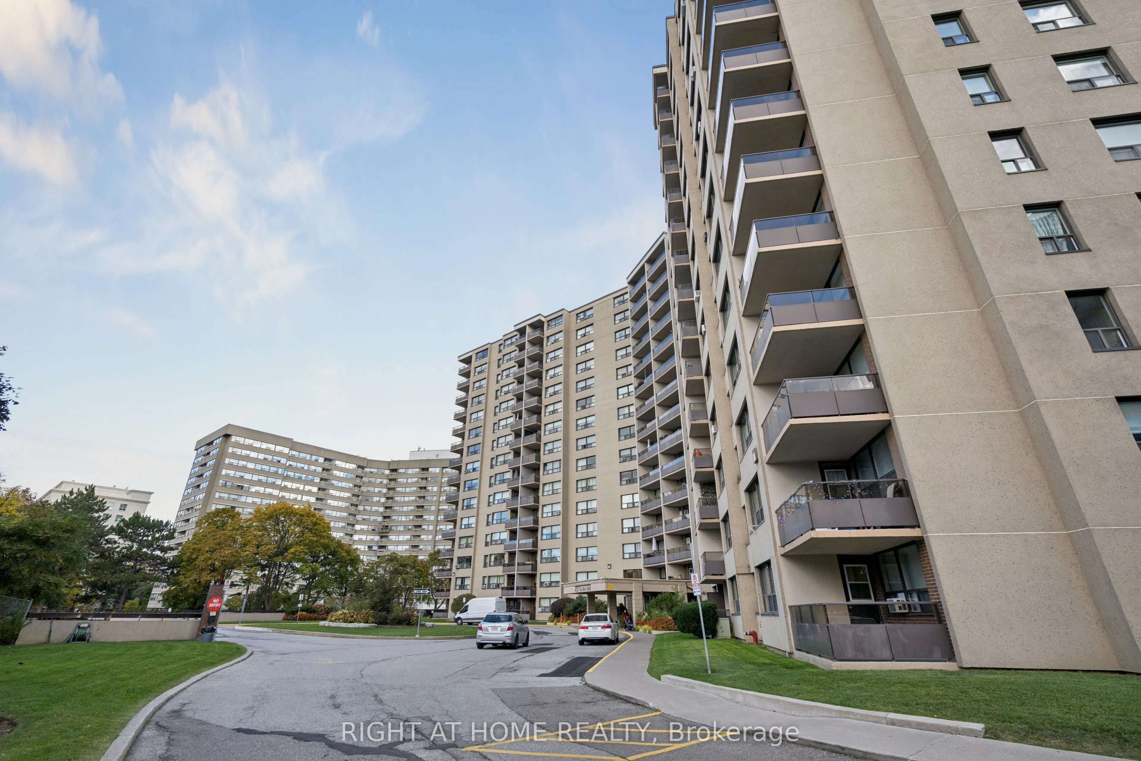 451 The West Mall, #1120