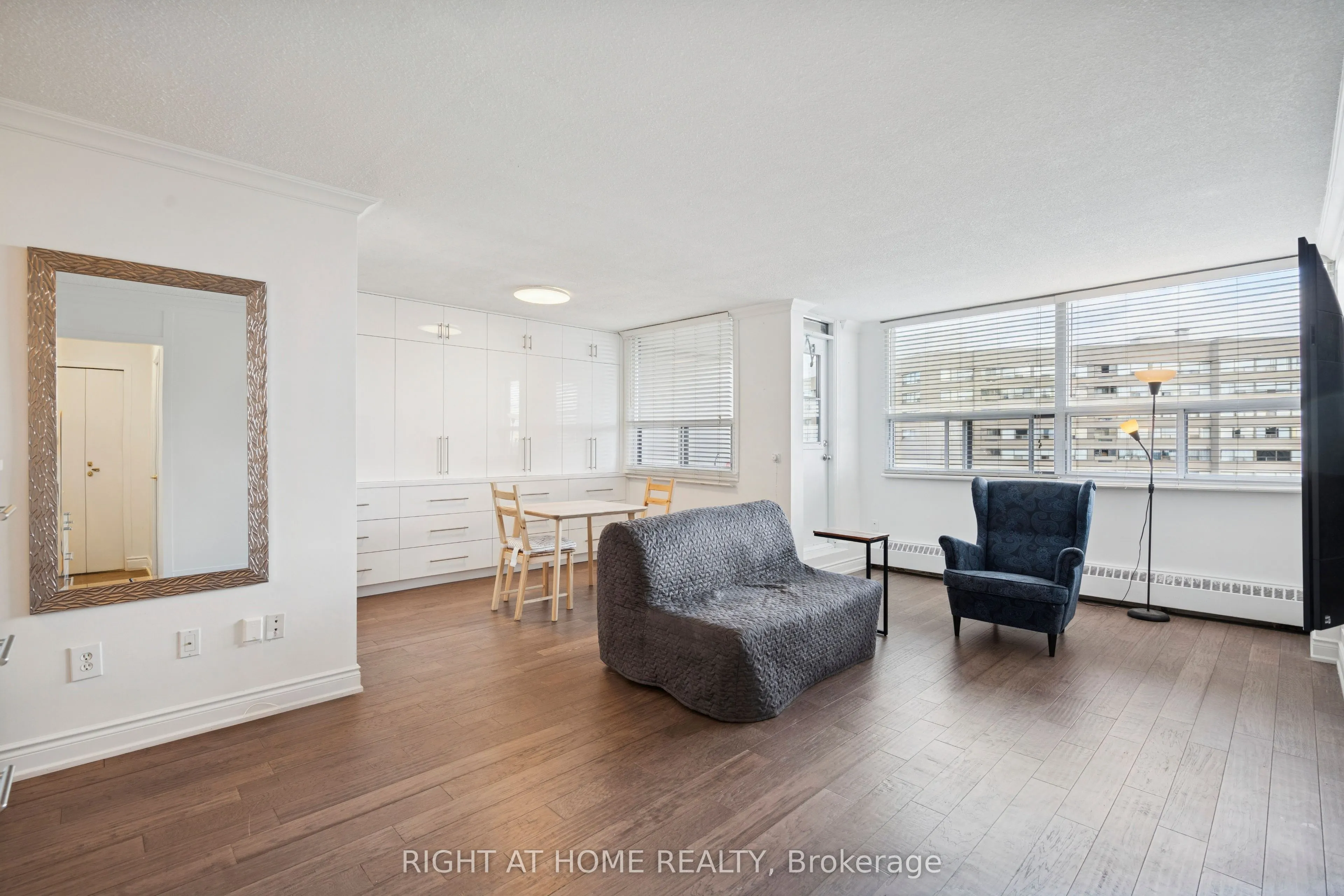 451 The West Mall, #1120