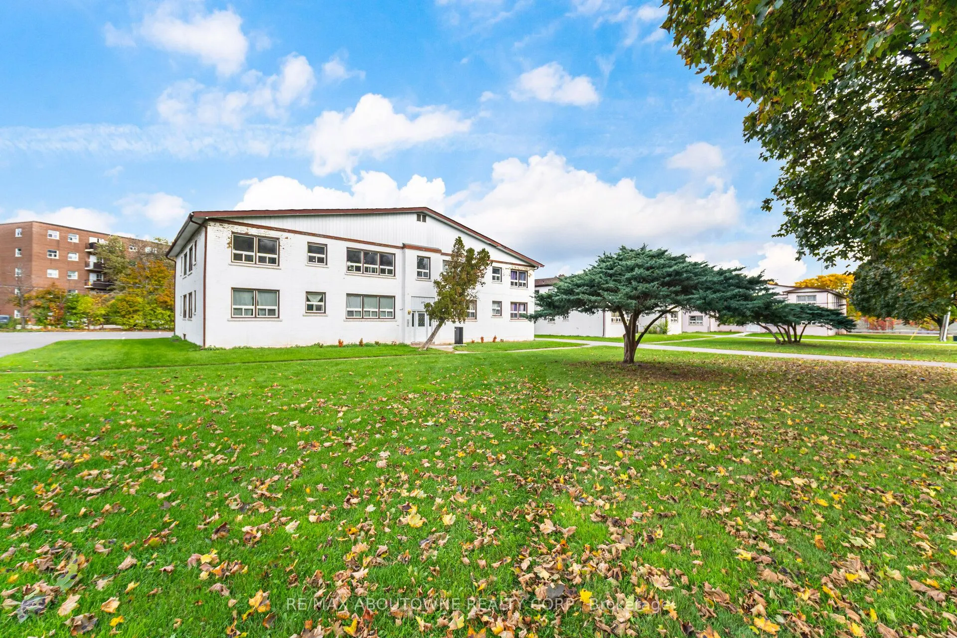 1031 Churchill Avenue E, #3