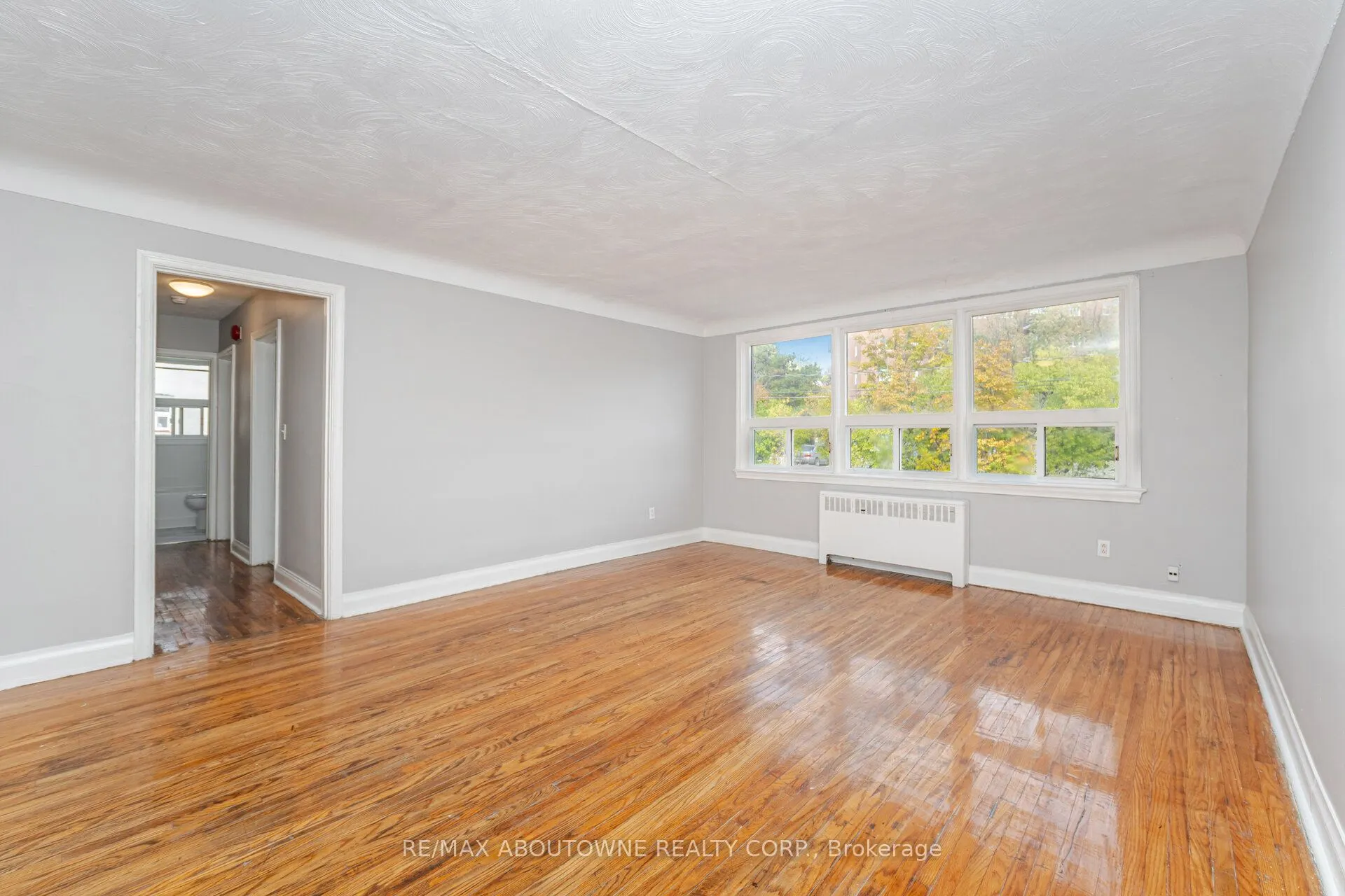 1031 Churchill Avenue E, #3