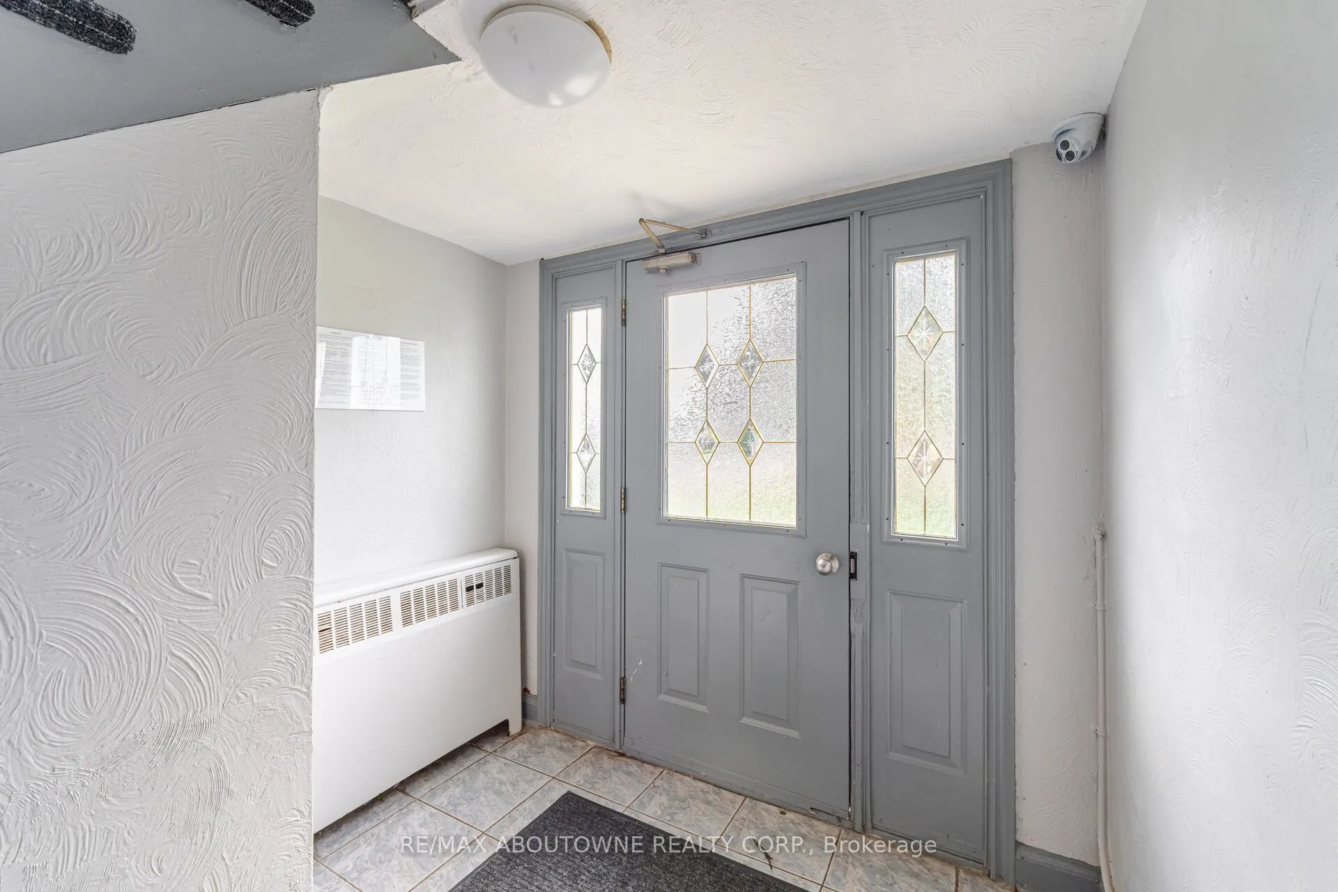 1031 Churchill Avenue E, #3