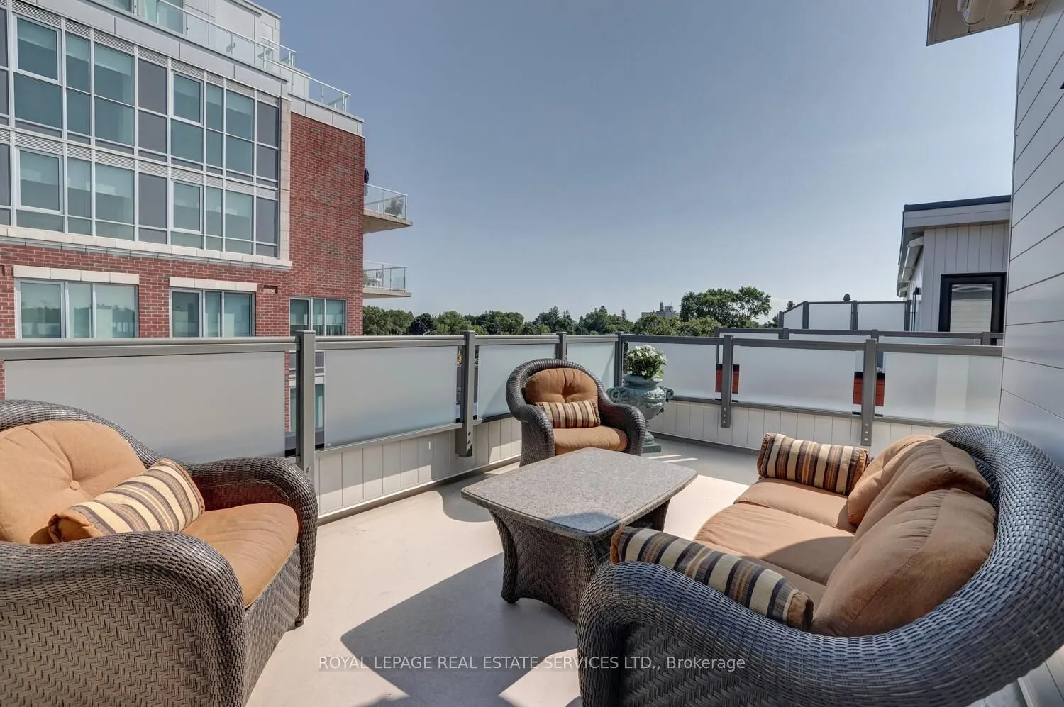 137 High Street W, #12