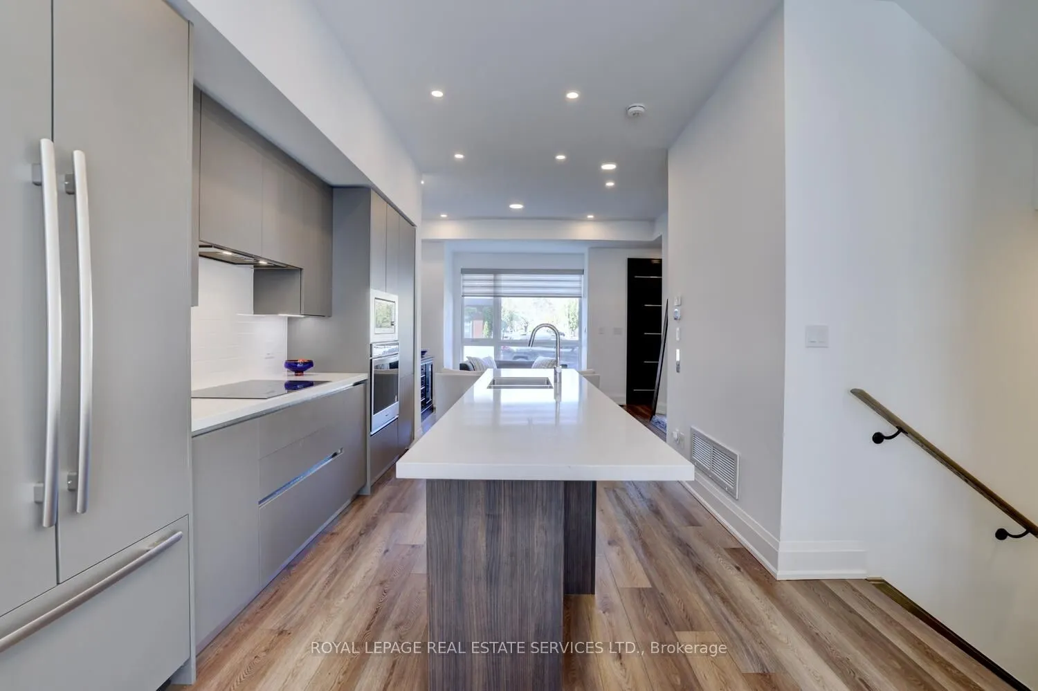 137 High Street W, #12