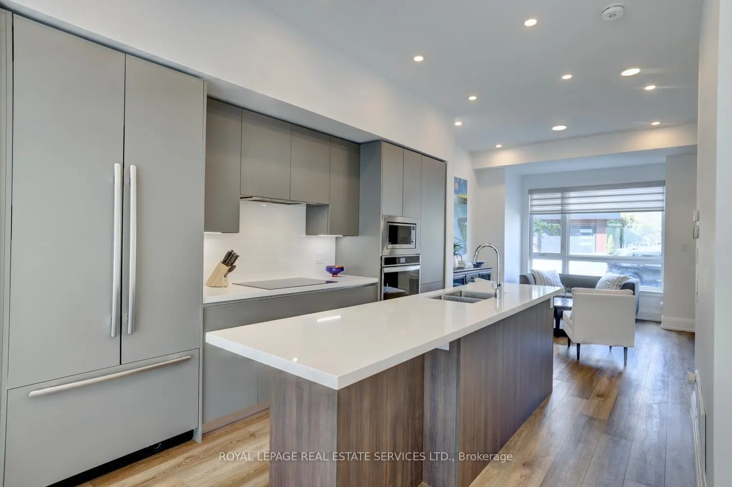 137 High Street W, #12