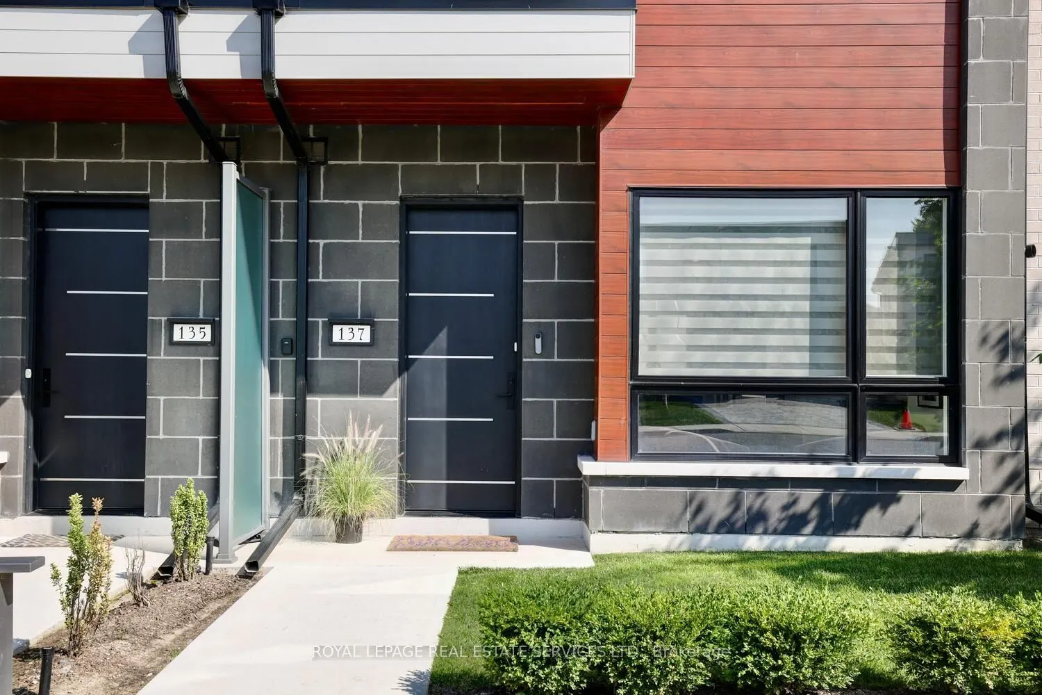 137 High Street W, #12