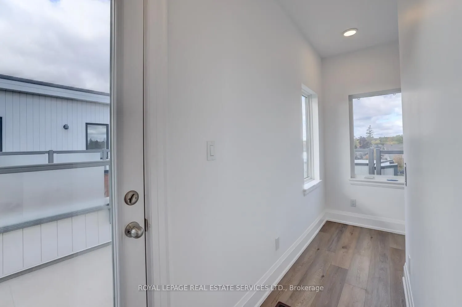 137 High Street W, #12