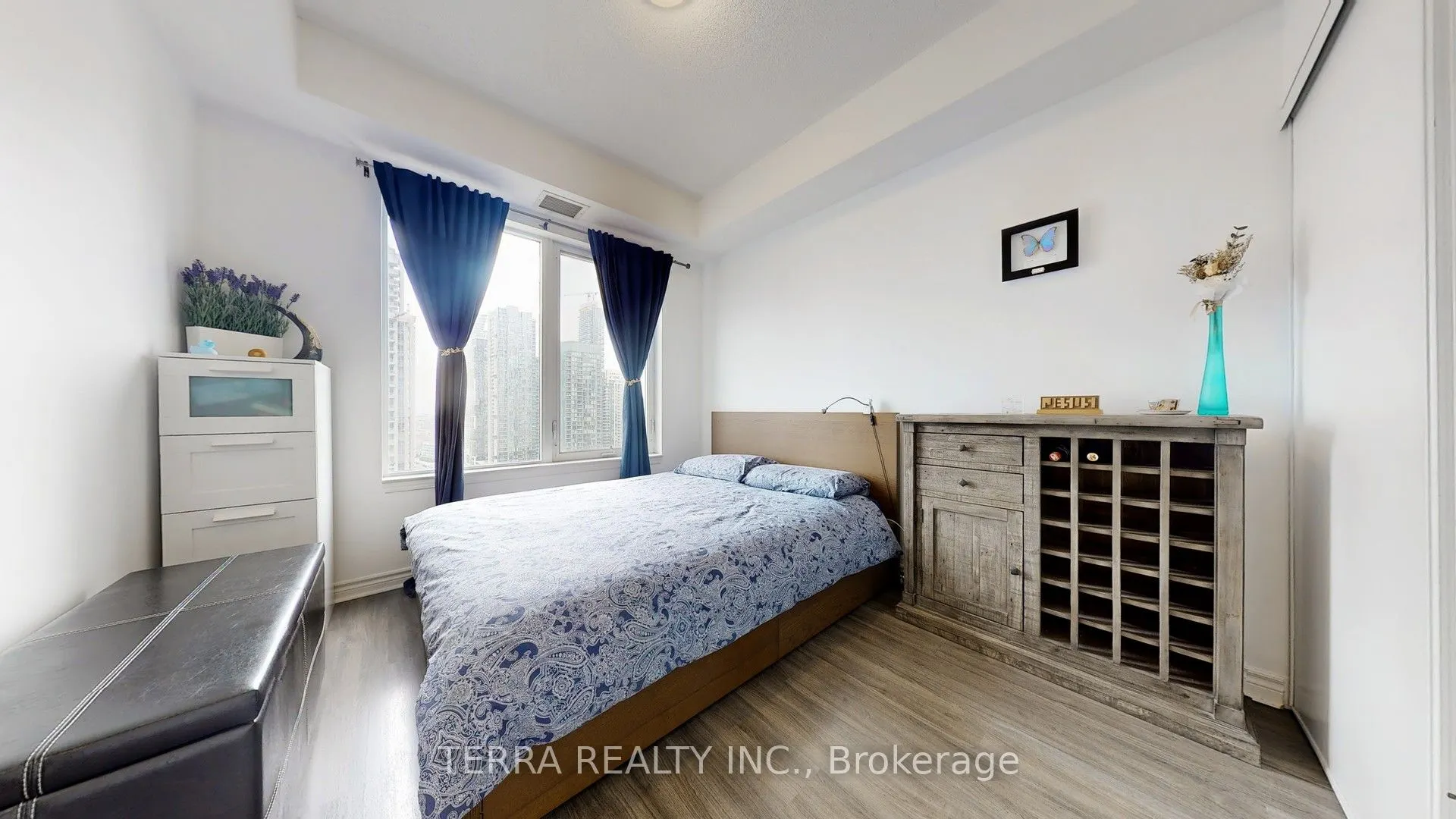 385 Prince Of Wales Drive, #2307