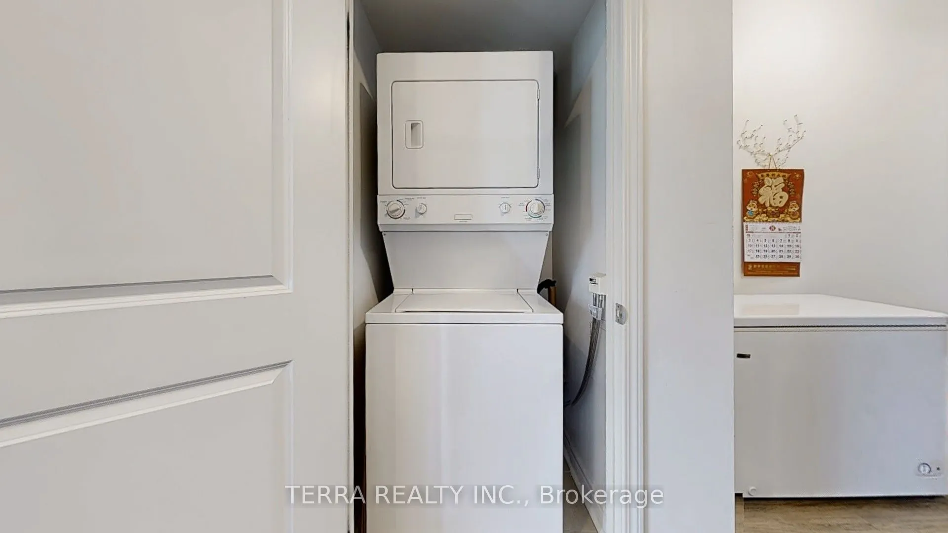 385 Prince Of Wales Drive, #2307