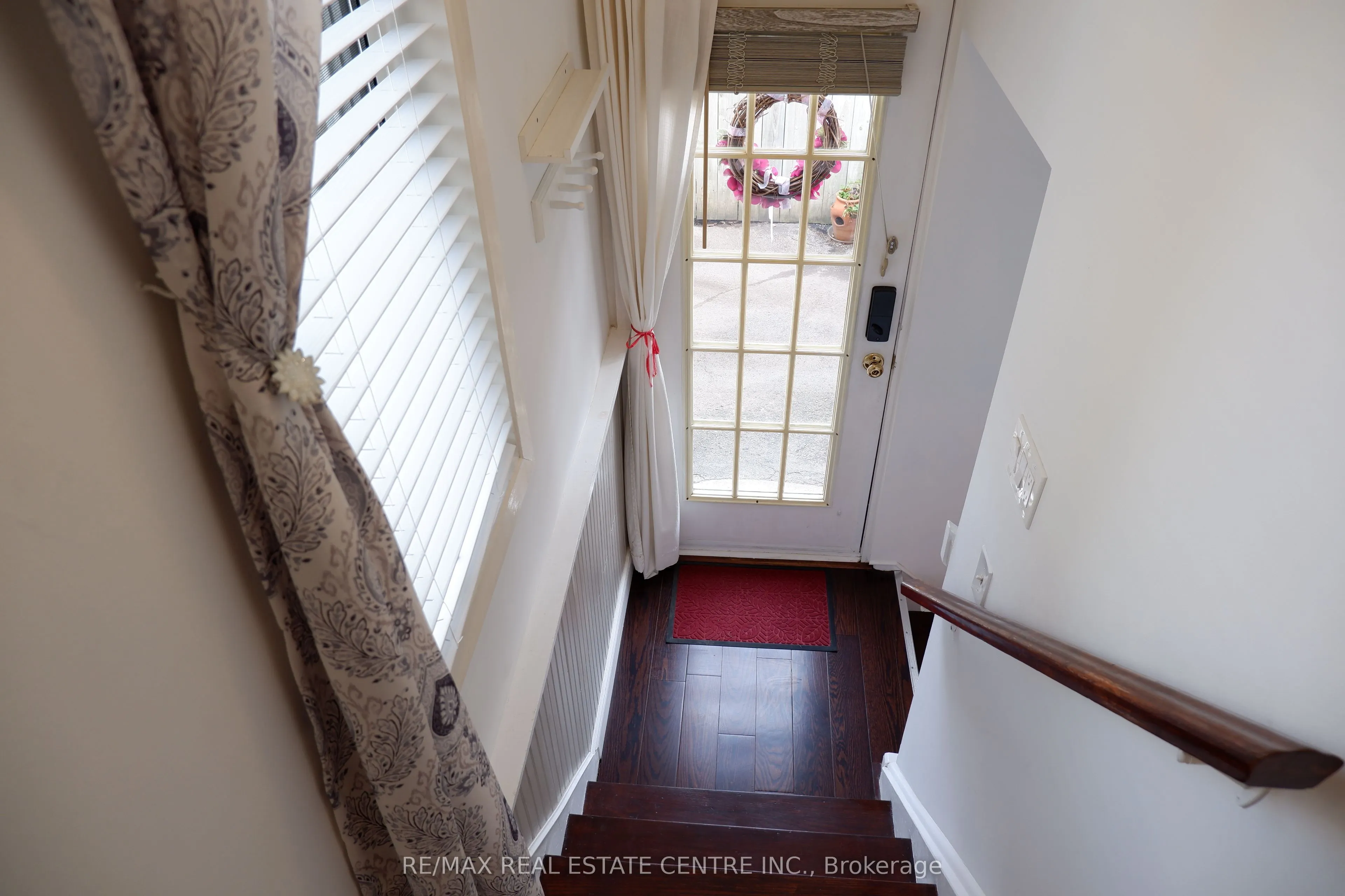 452 Delrex Boulevard