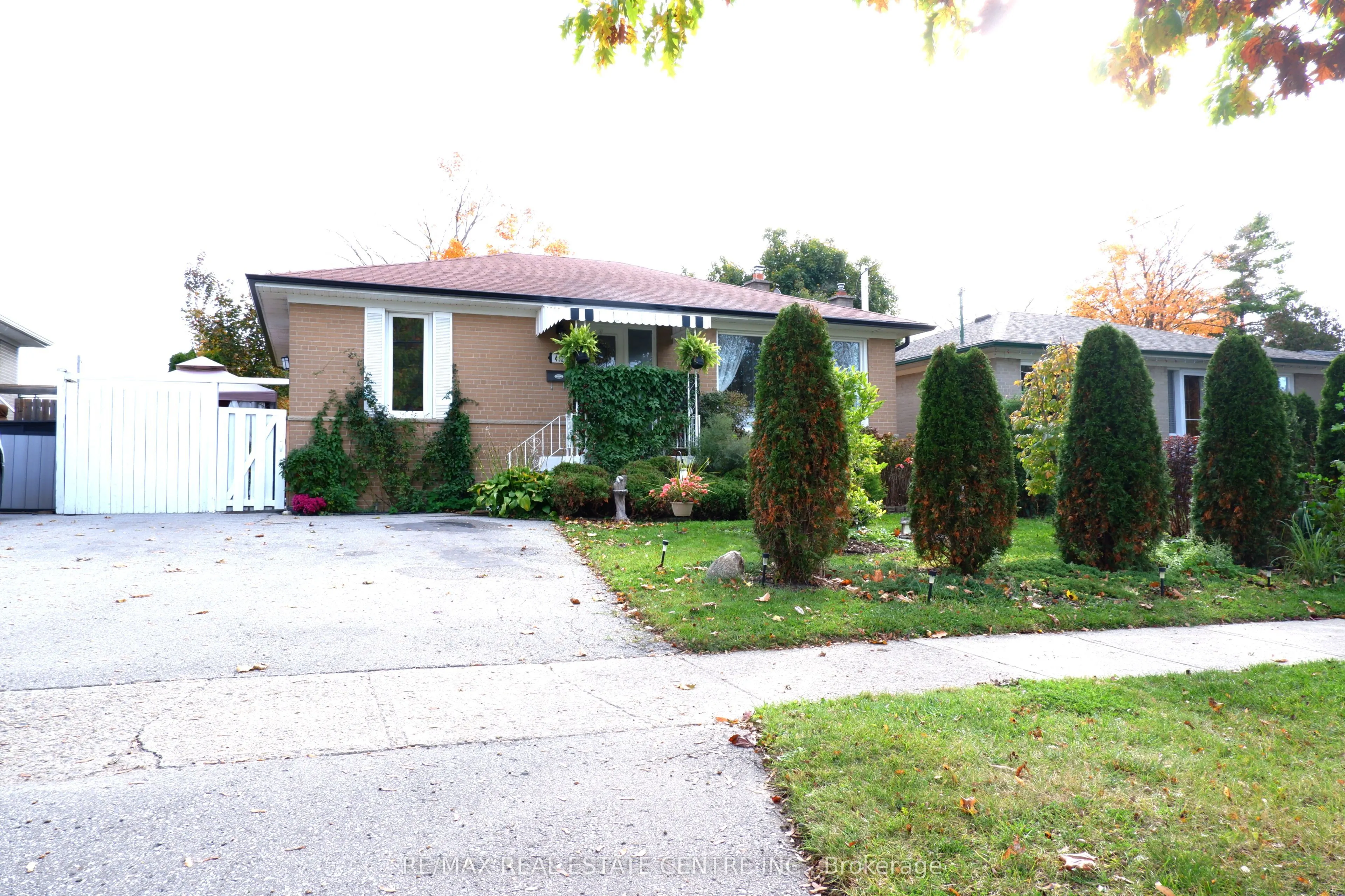 452 Delrex Boulevard