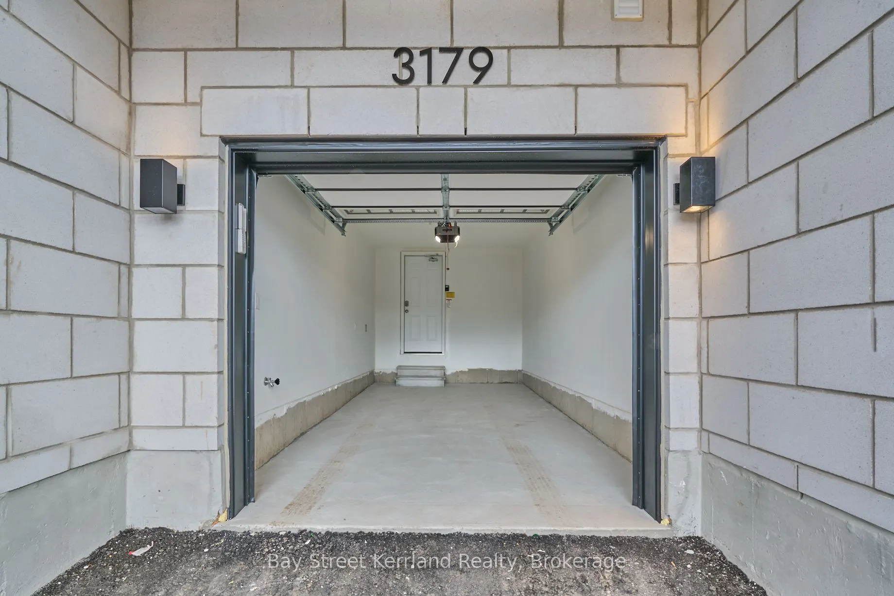 3179 Meadowridge Drive