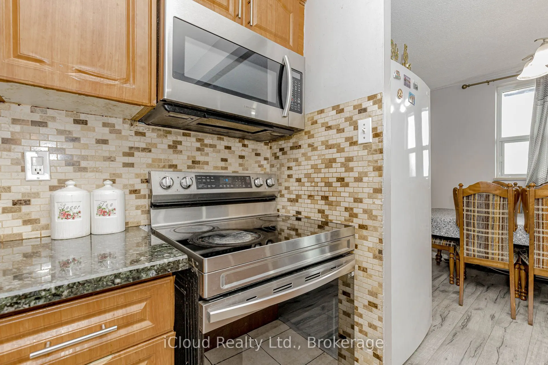 3577 Derry Road E, #502