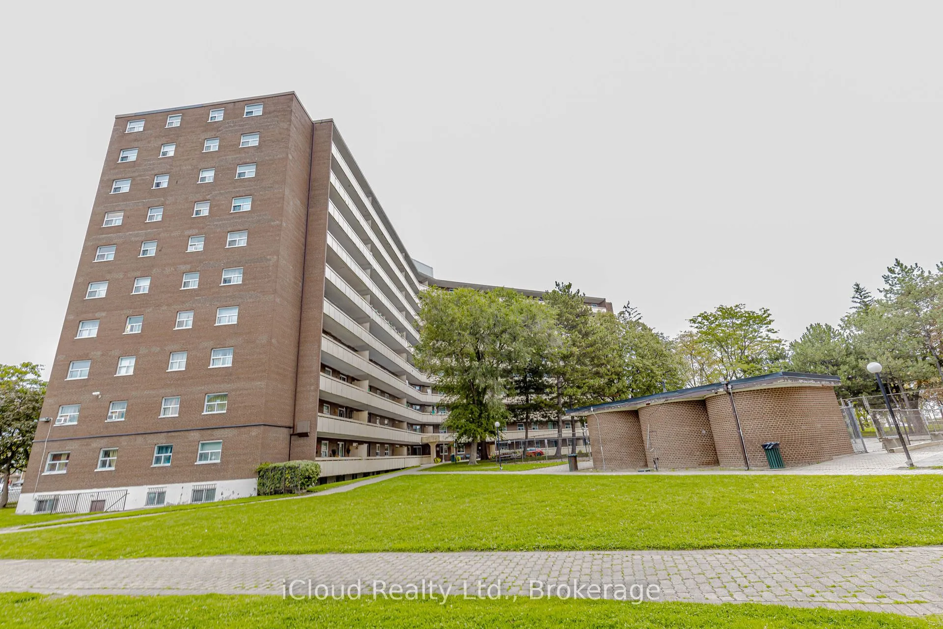 3577 Derry Road E, #502