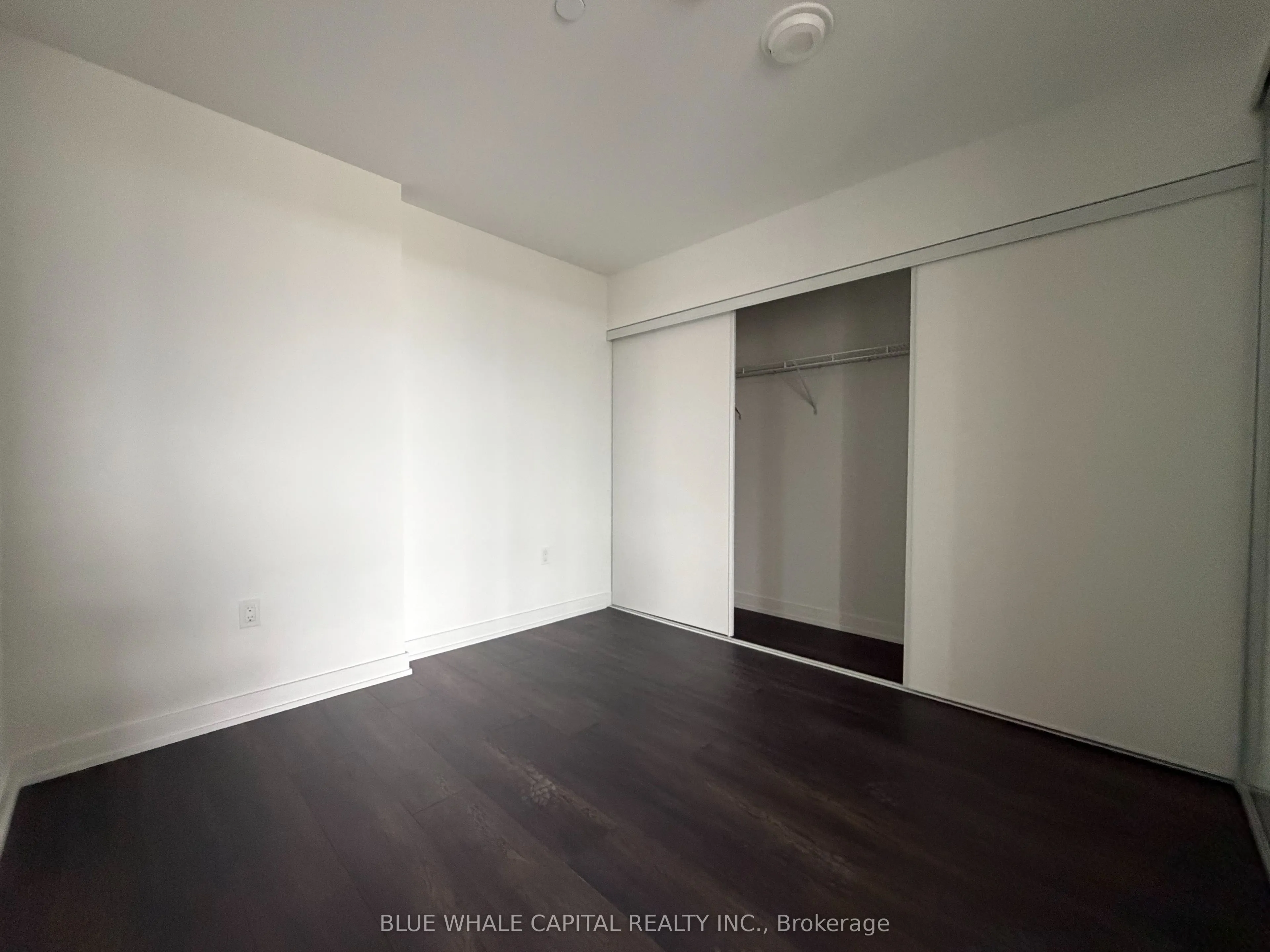 1037 The Queensway, #506