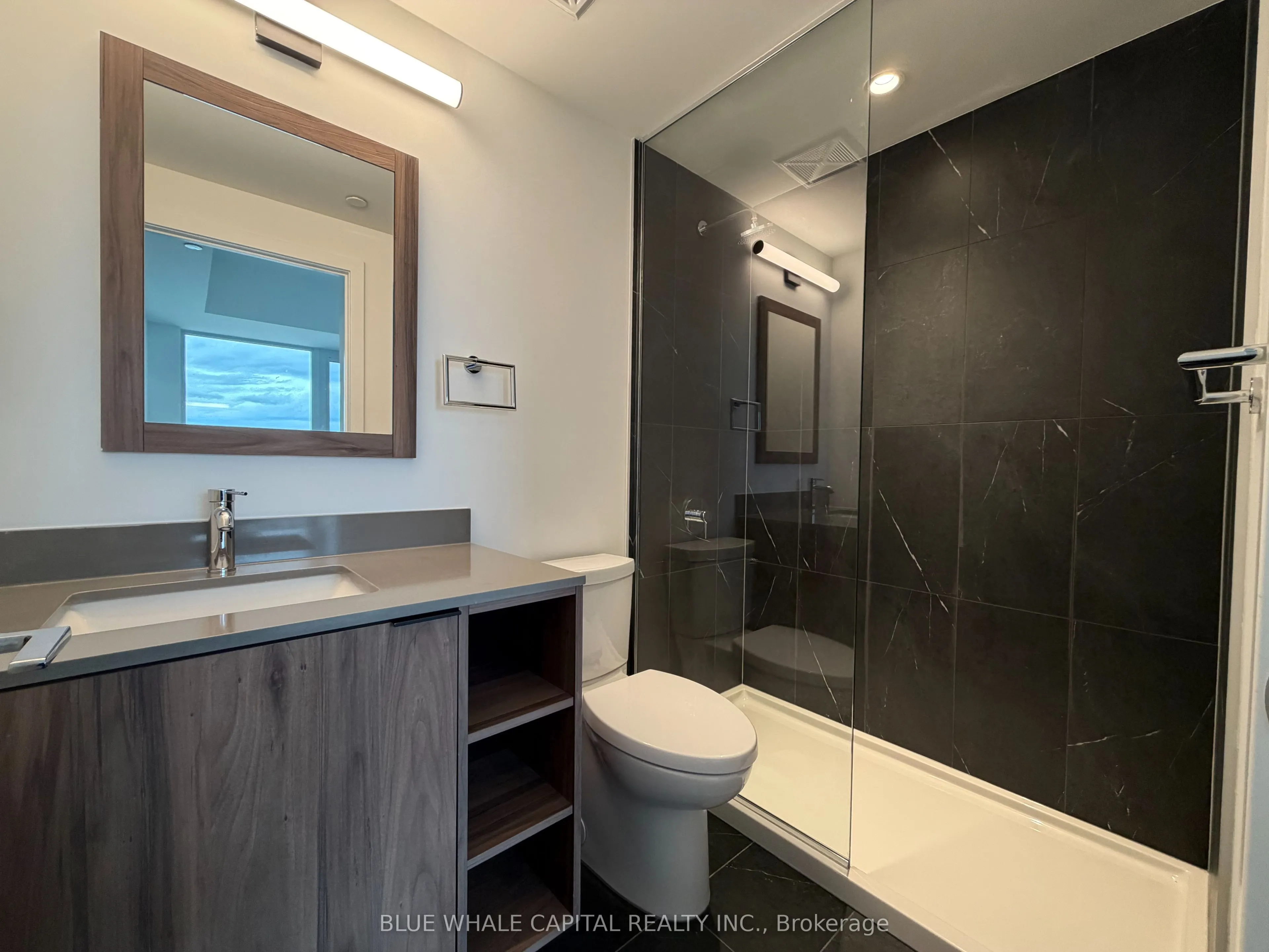 1037 The Queensway, #506