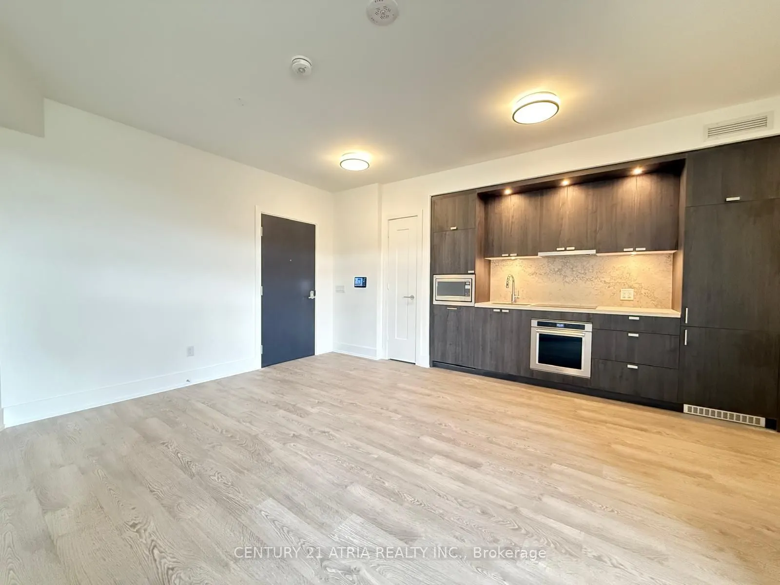 259 The Kingsway, #424