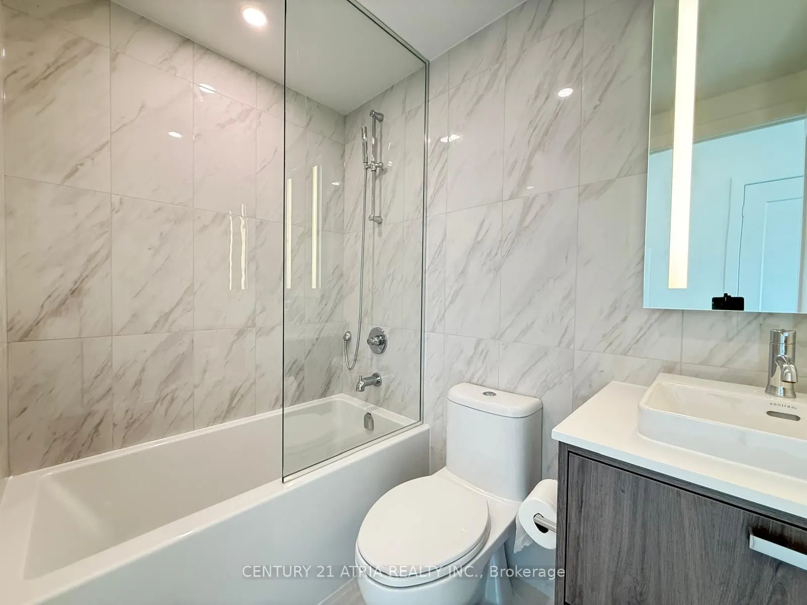 259 The Kingsway, #424