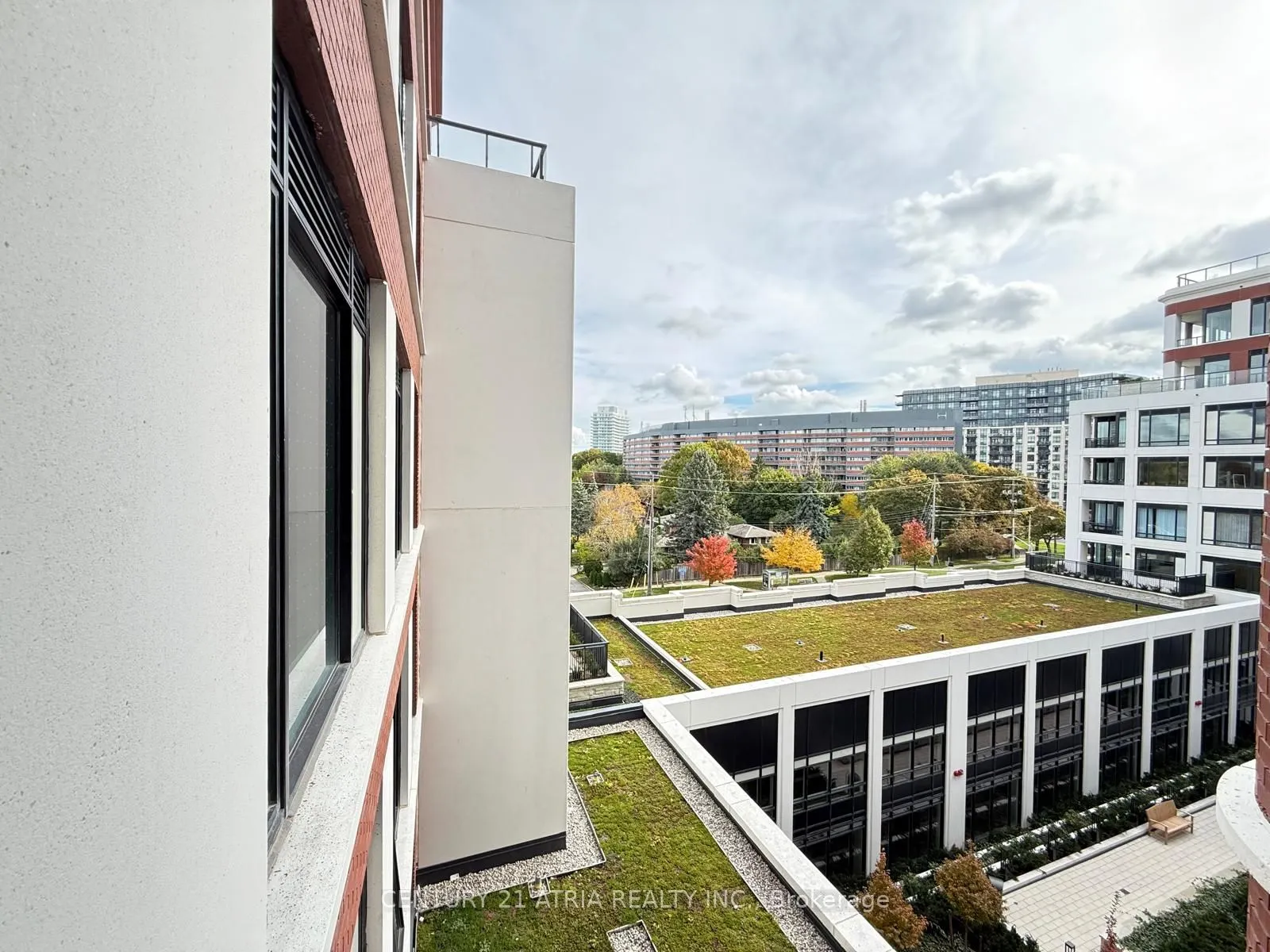 259 The Kingsway, #424