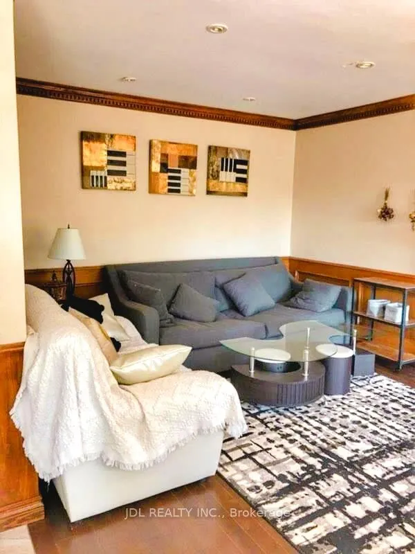 1332 Eddie Shain Drive