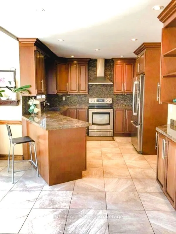 1332 Eddie Shain Drive