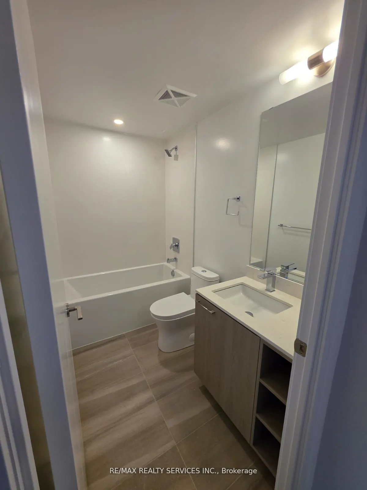 260 Malta Avenue, #418