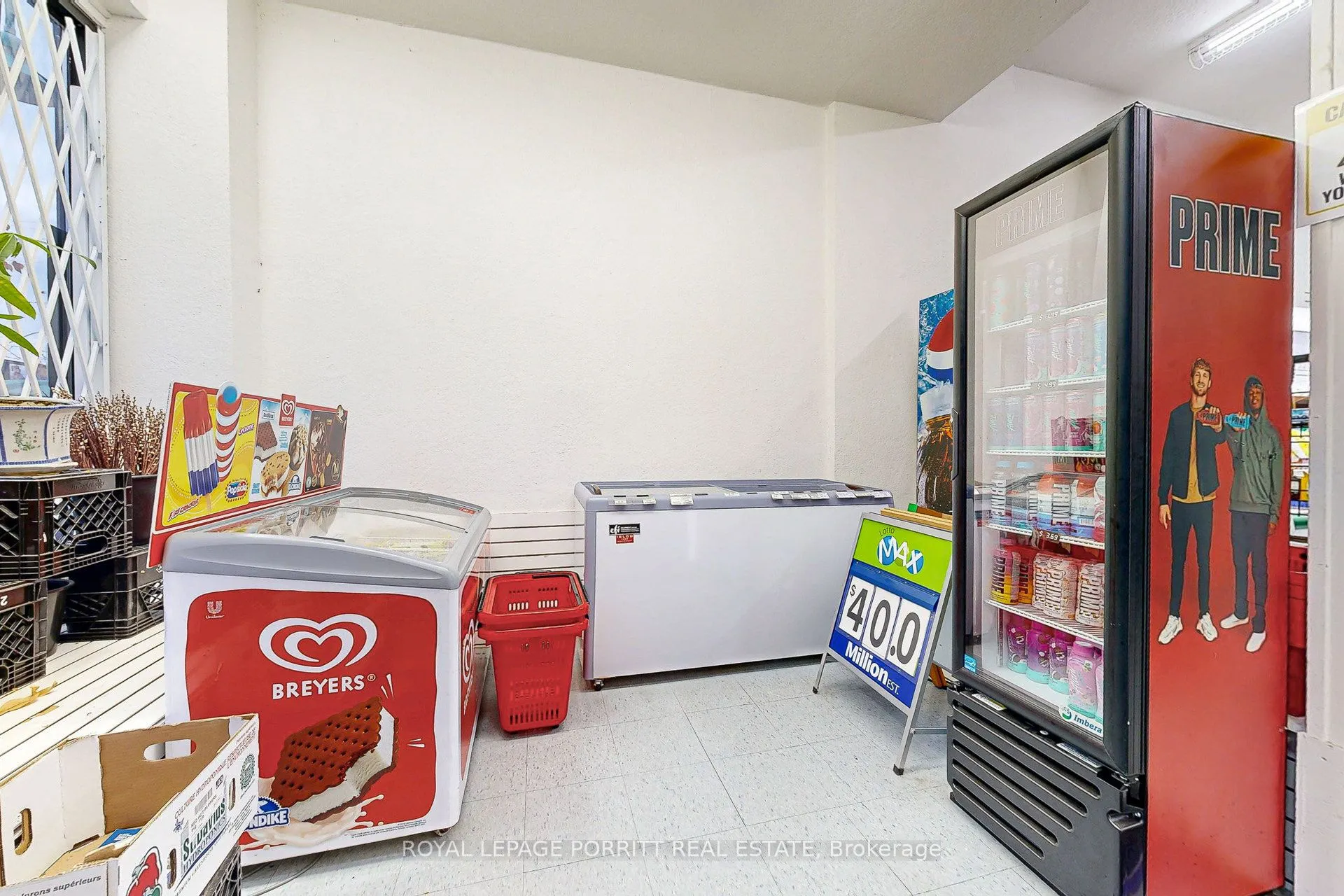 3391 Lake Shore Boulevard W