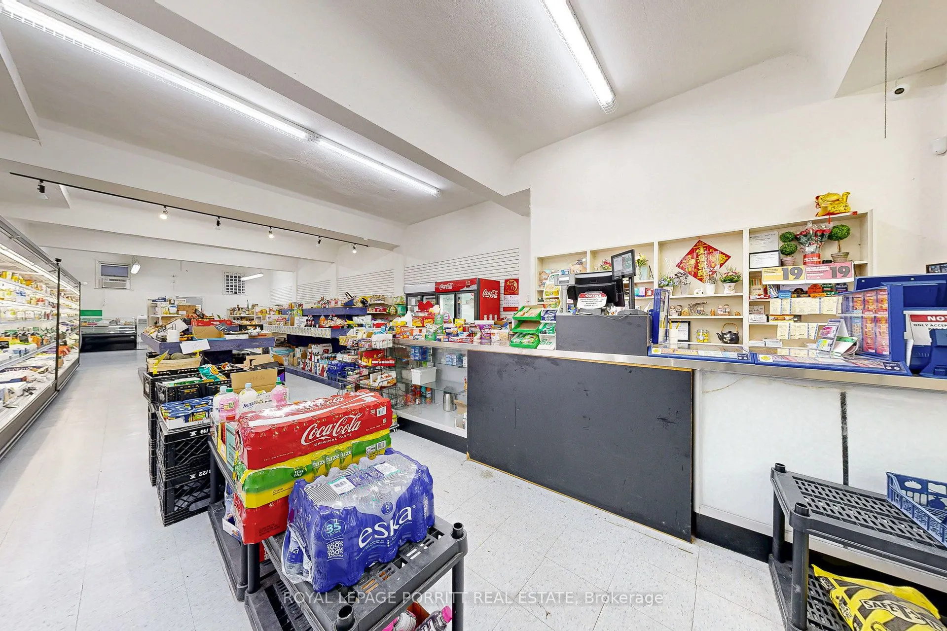 3391 Lake Shore Boulevard W