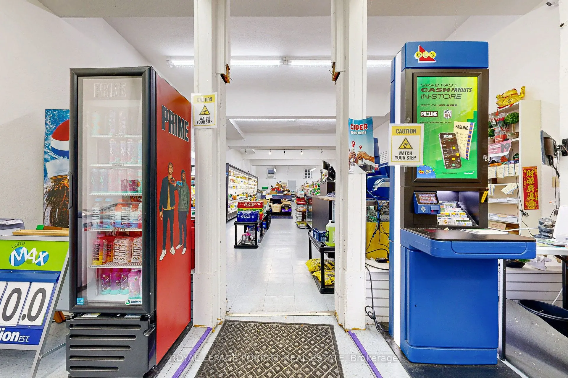 3391 Lake Shore Boulevard W