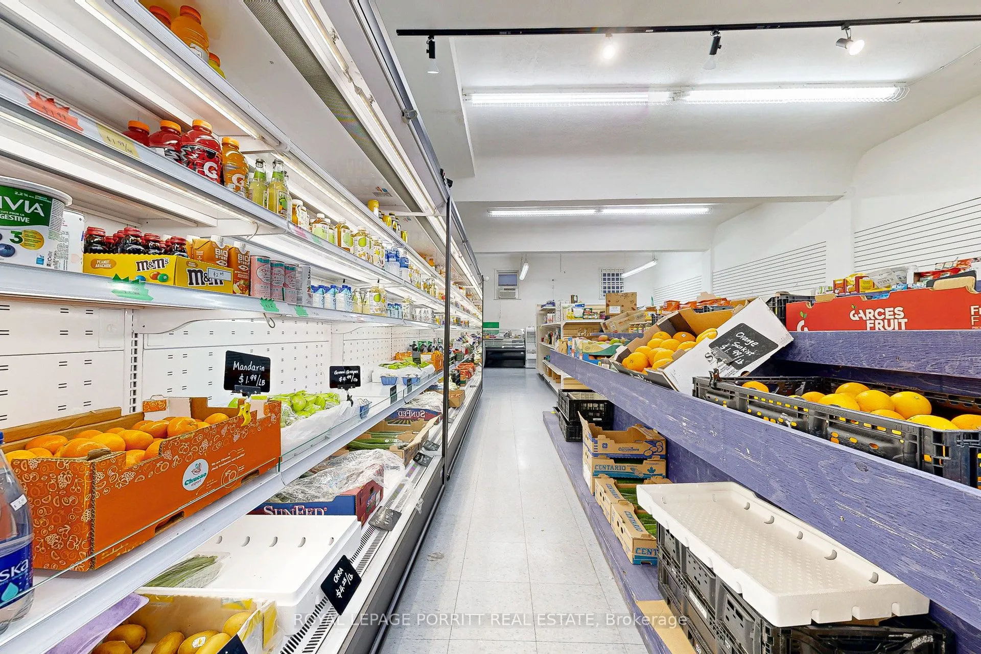 3391 Lake Shore Boulevard W