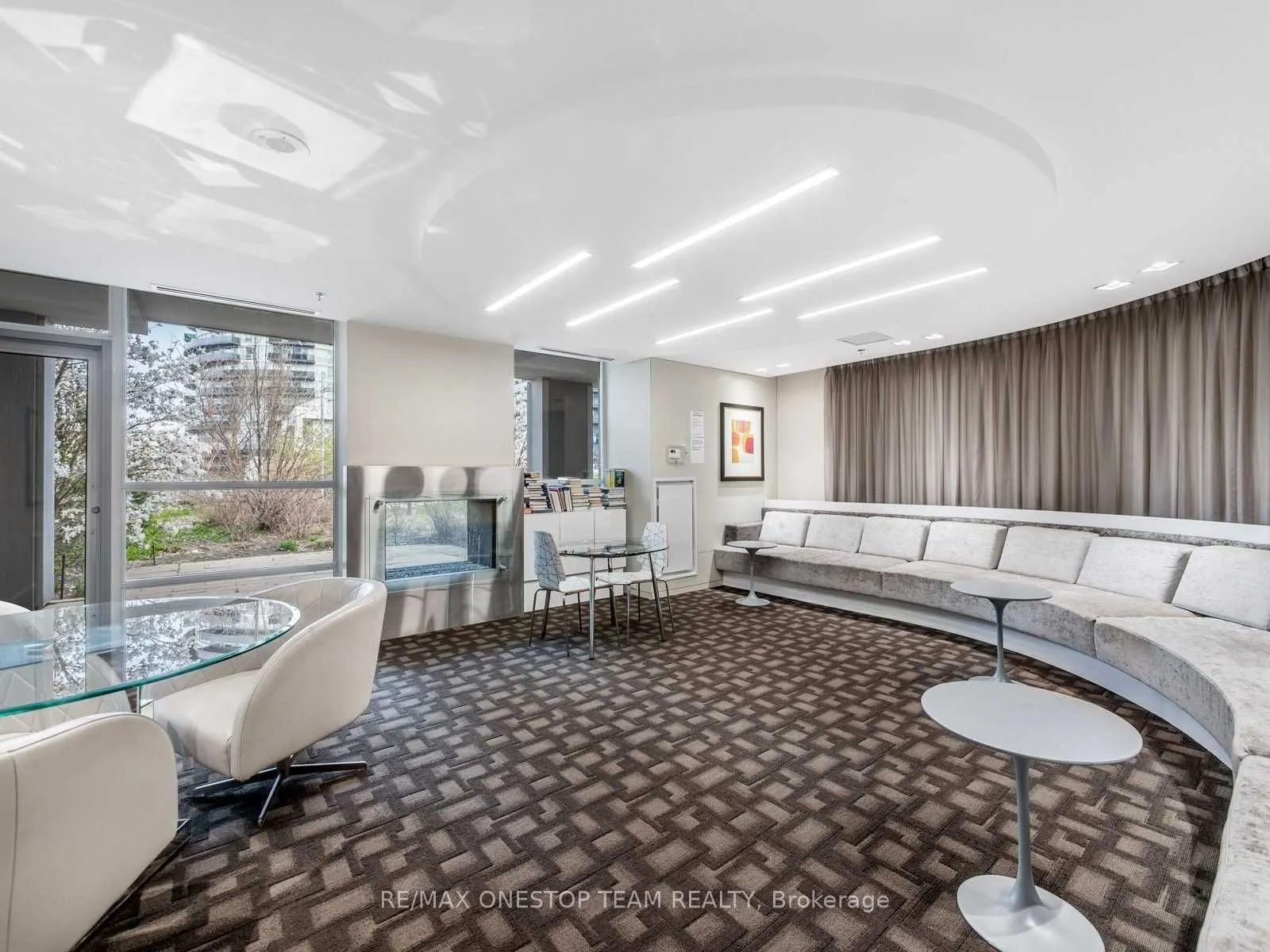 16 Brookers Lane, #2108